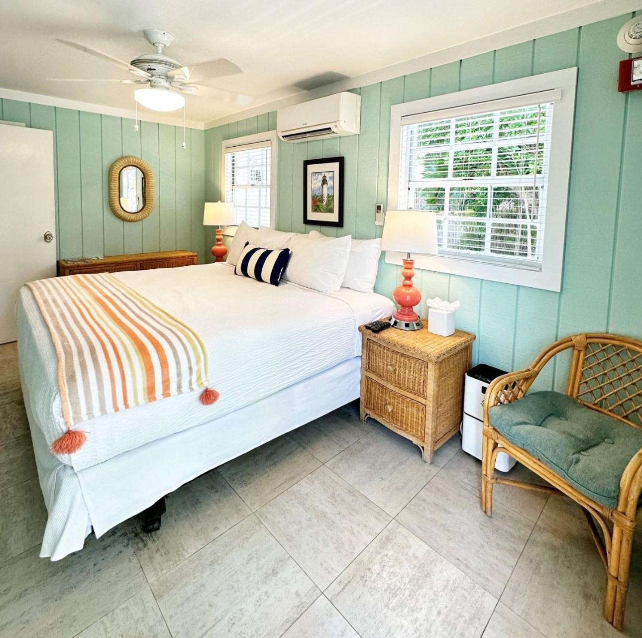 Westwinds Inn