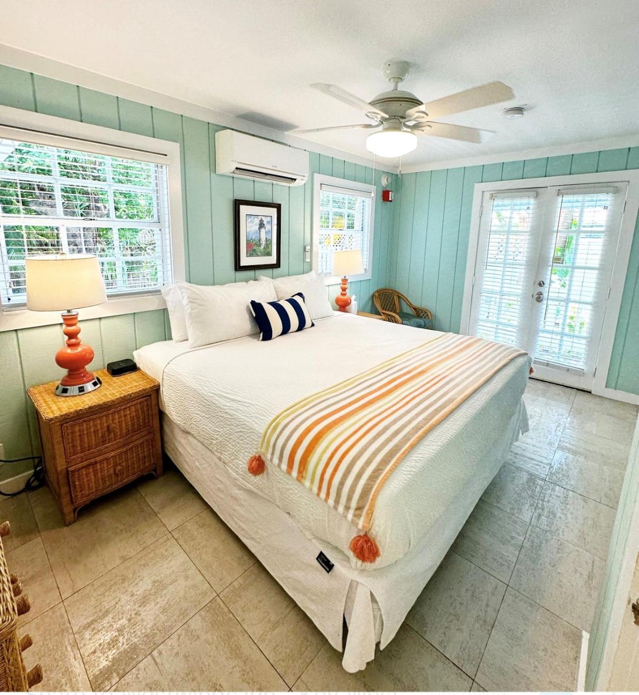 Westwinds Inn