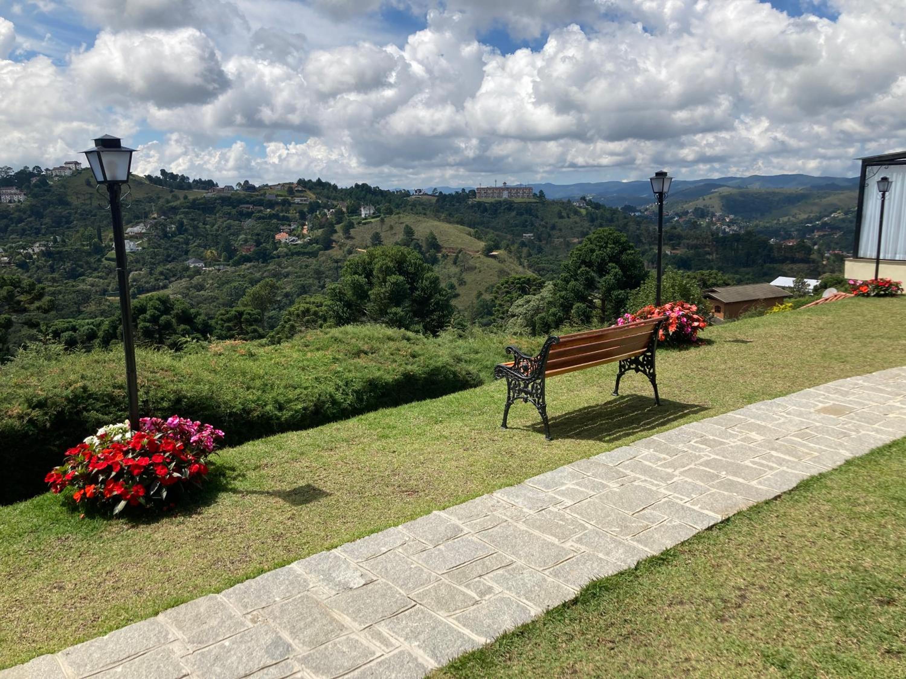 Pousada Ville Le Mont - Campos do Jordao