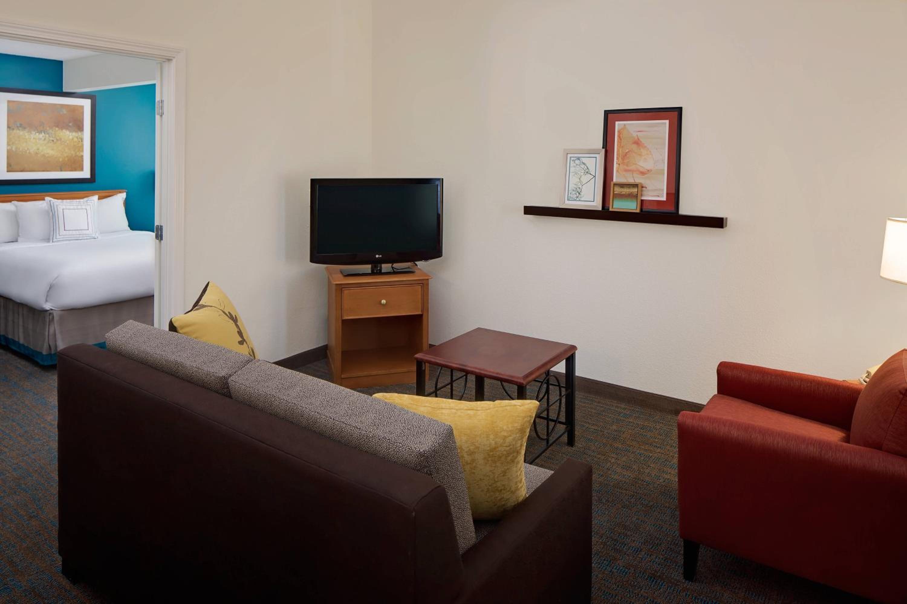 Shelton Vacations - Residence Inn Shelton Fairfield County - Property Image 16