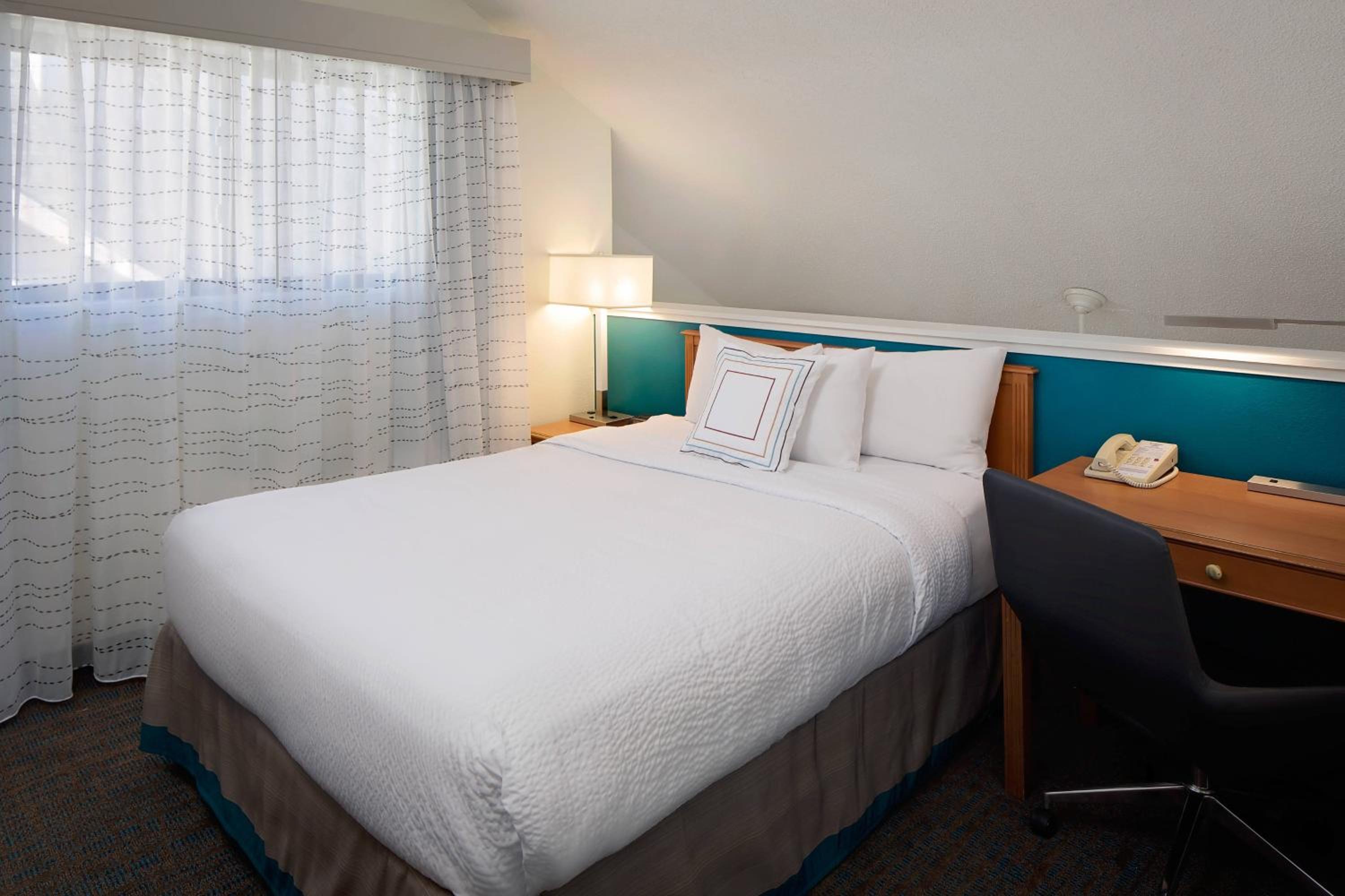 Shelton Vacations - Residence Inn Shelton Fairfield County - Property Image 15