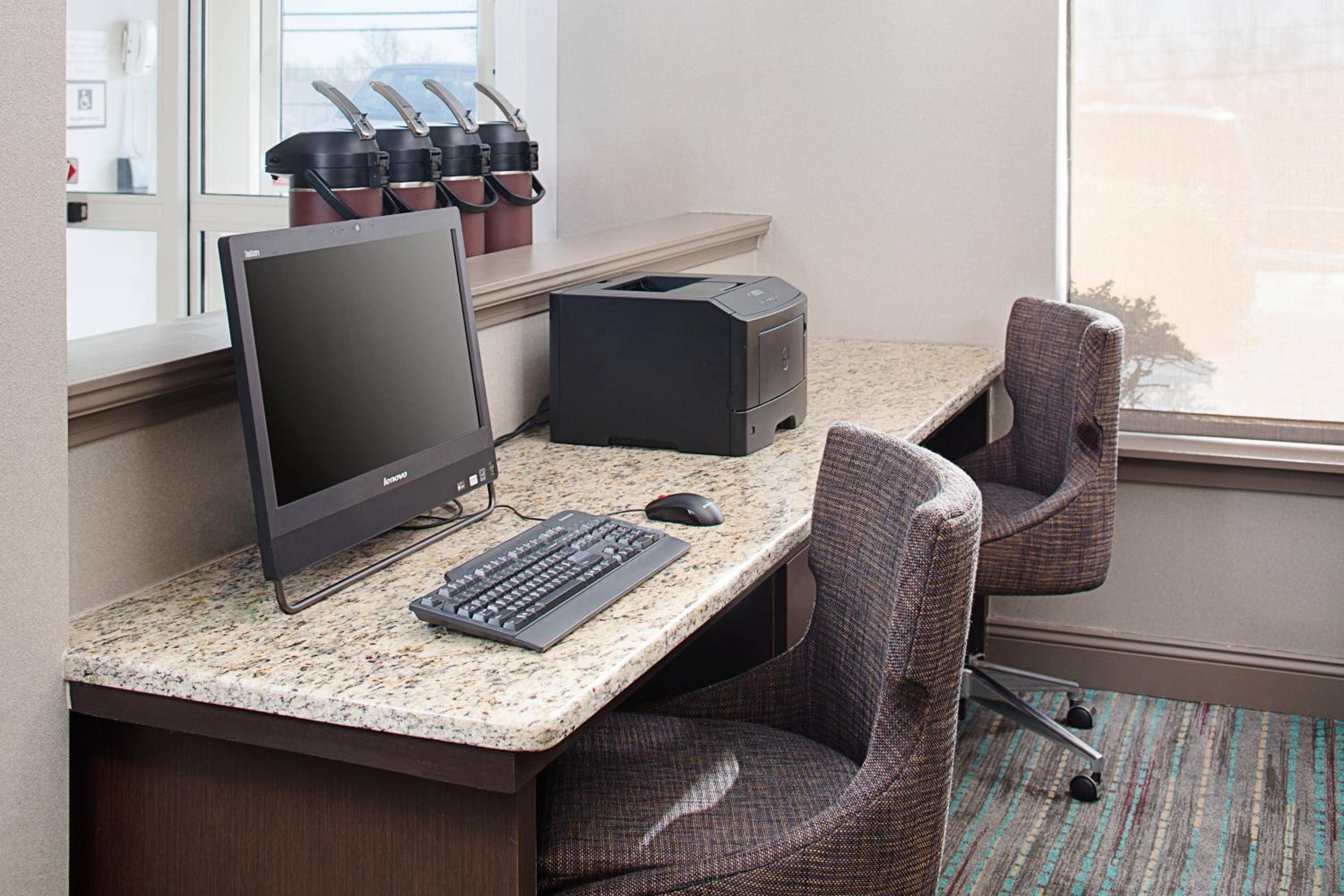 Shelton Vacations - Residence Inn Shelton Fairfield County - Property Image 10