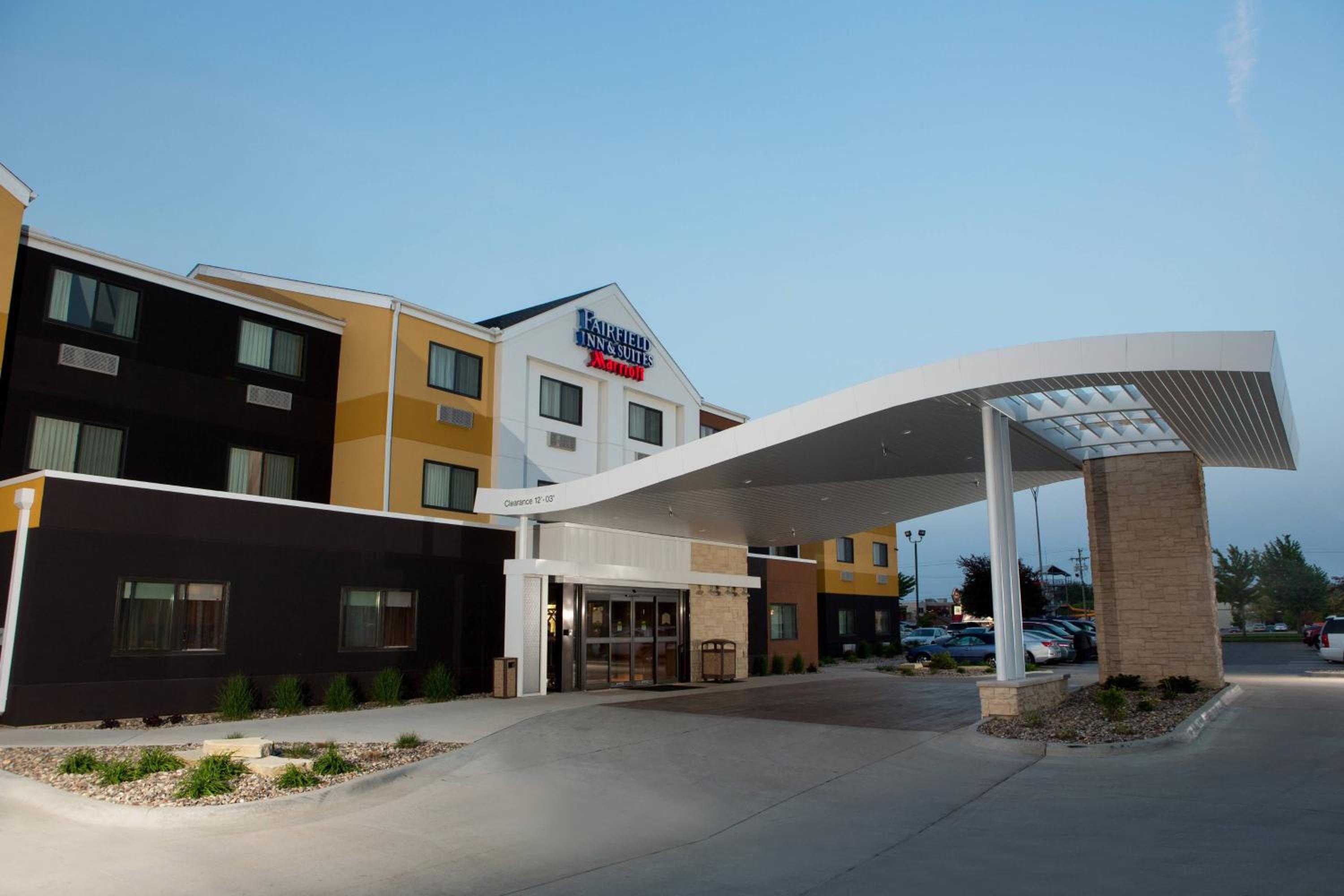 Fairfield Inn & Suites Burlington