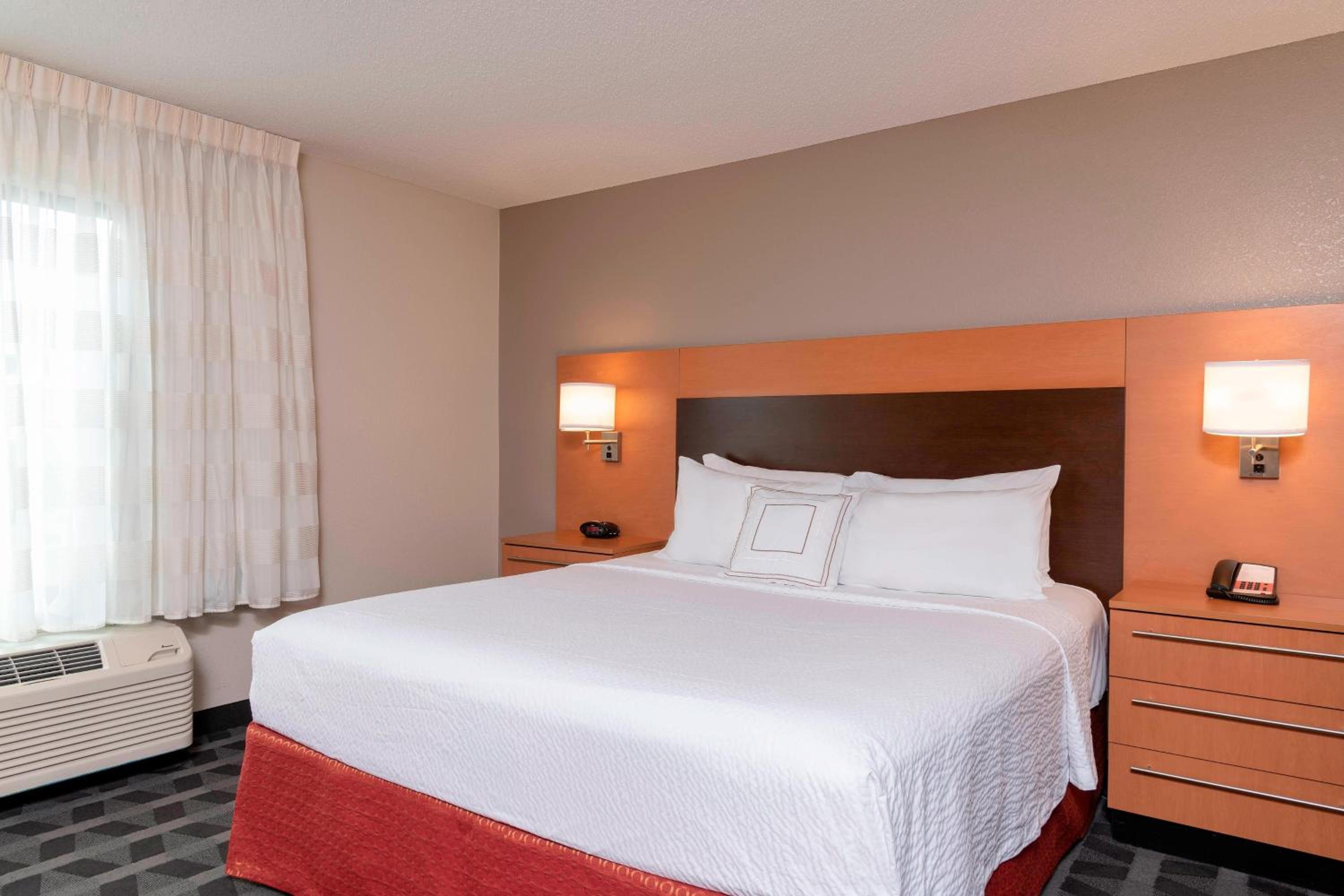 Fort Wayne Vacations - TownePlace Suites Fort Wayne North - Property Image 15