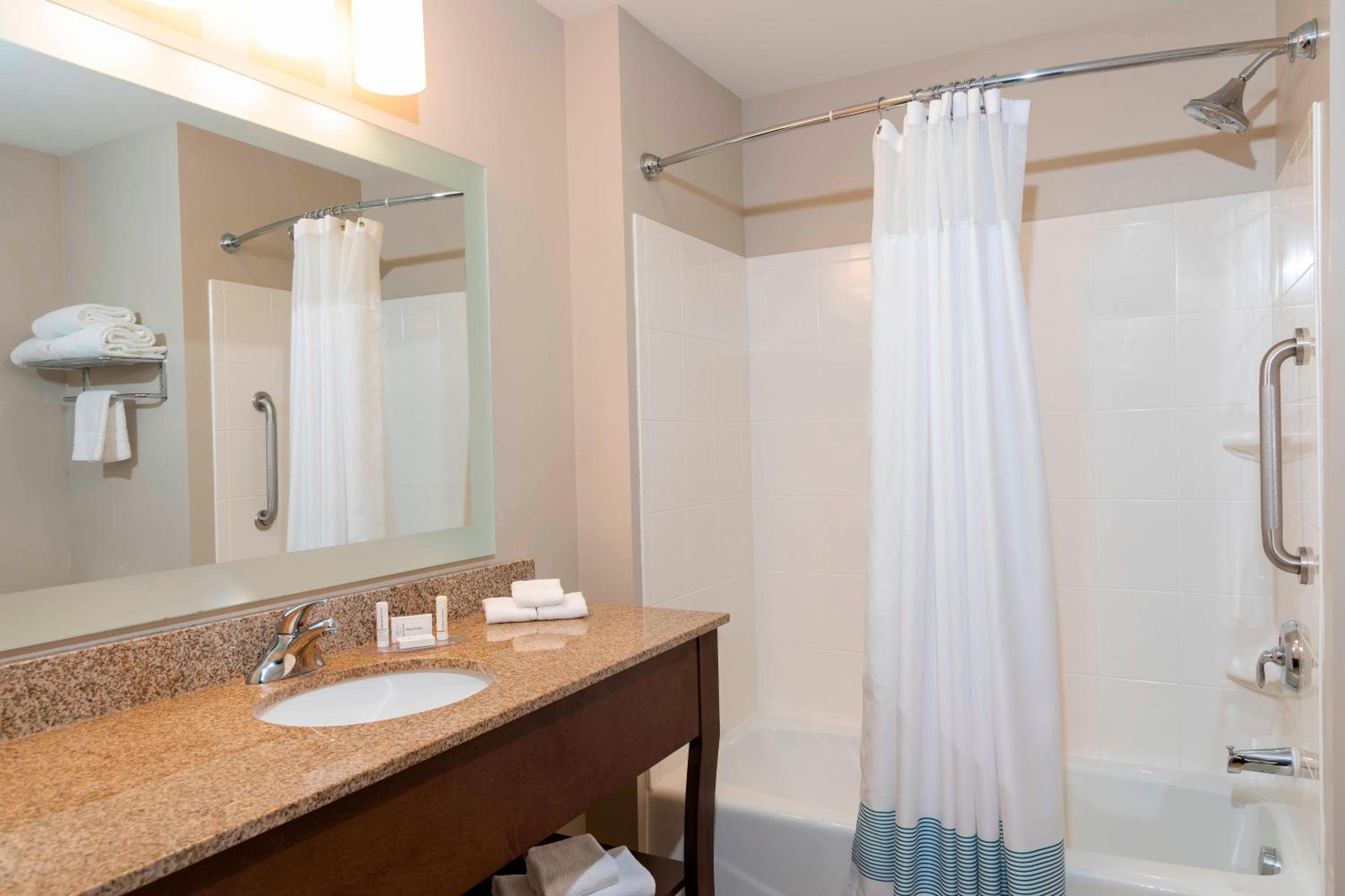 Fort Wayne Vacations - TownePlace Suites Fort Wayne North - Property Image 7