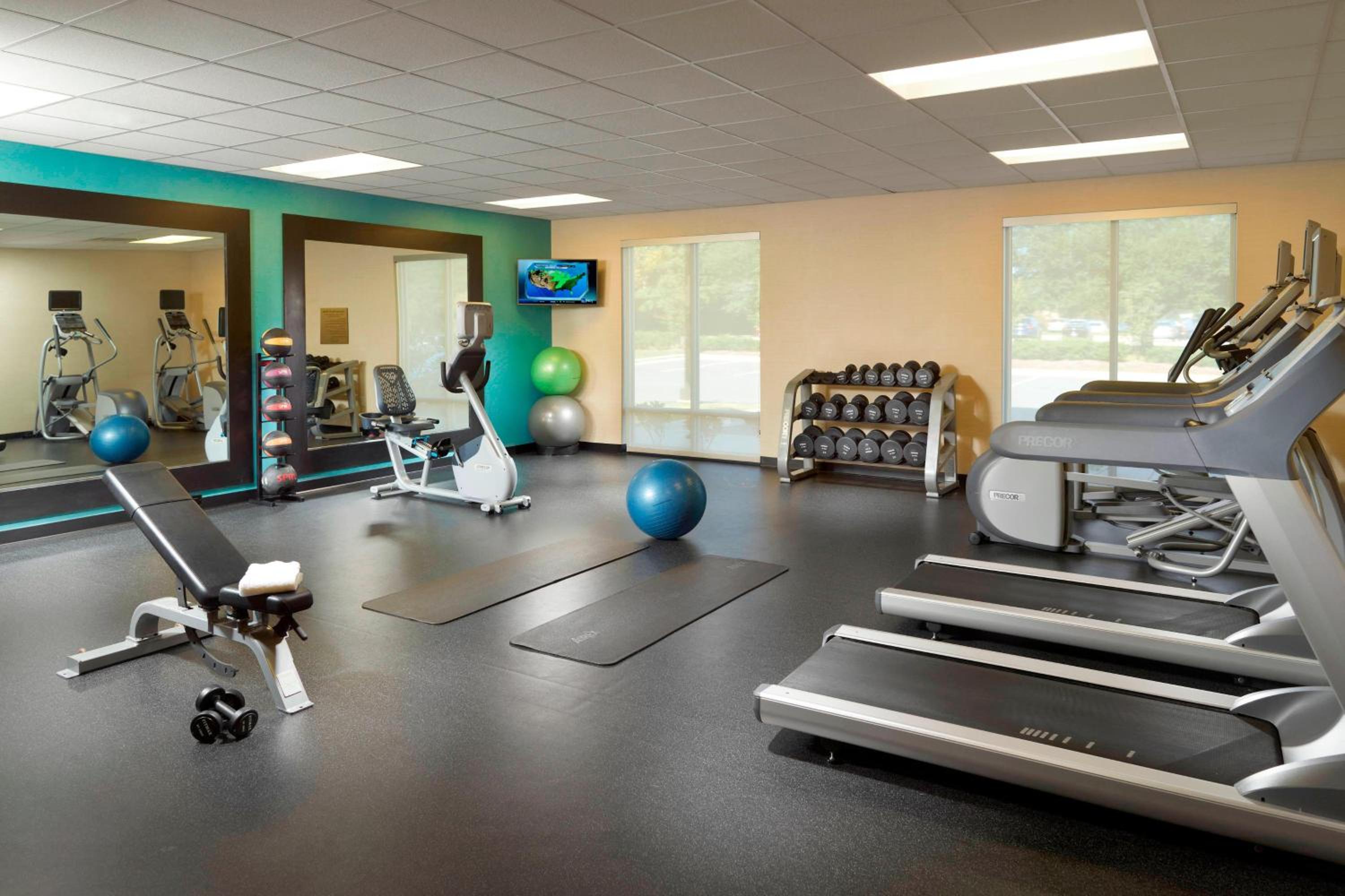 Fayetteville Vacations - Fairfield Inn  Suites by Marriott Fayetteville North - Property Image 3