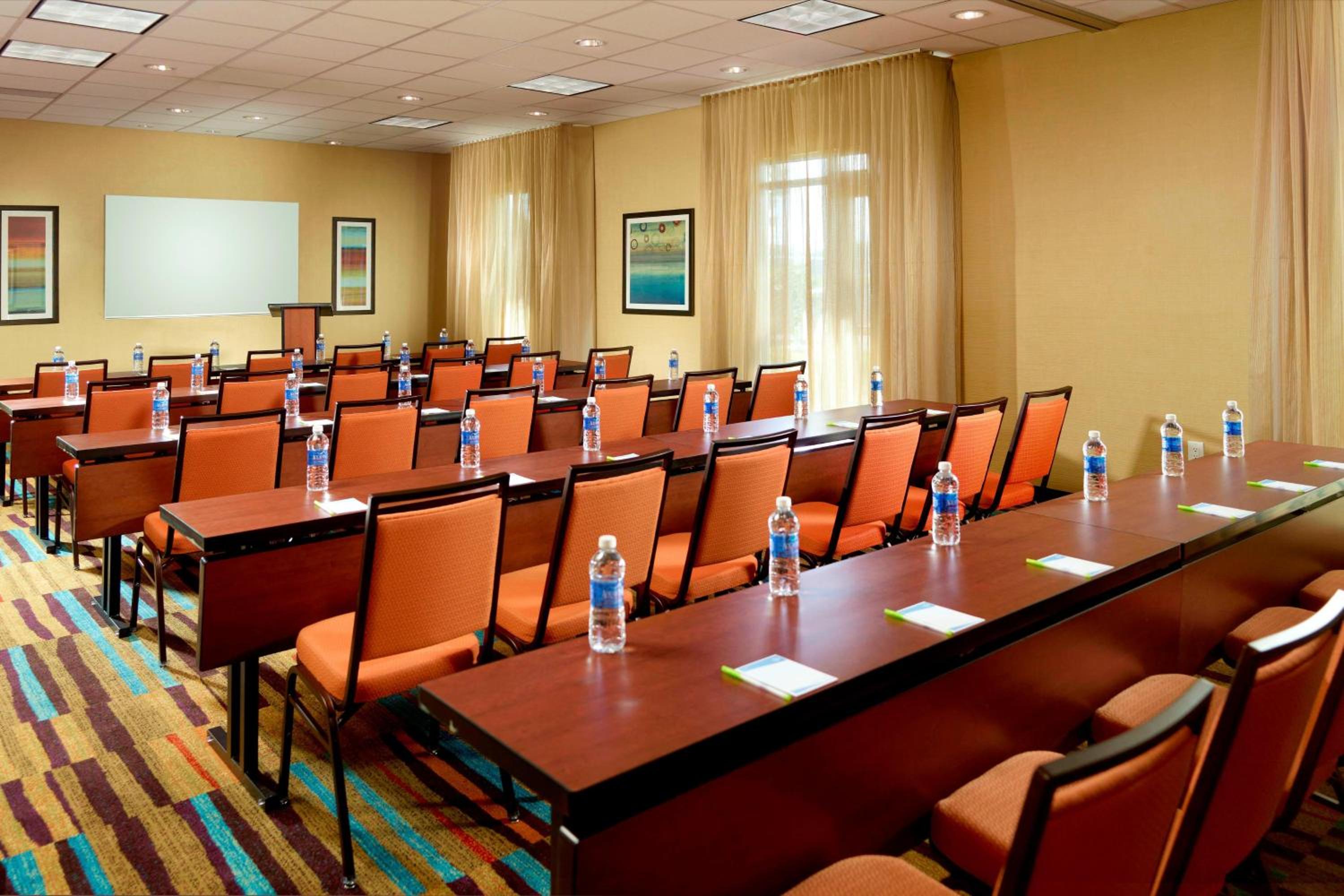 Fayetteville Vacations - Fairfield Inn  Suites by Marriott Fayetteville North - Property Image 2