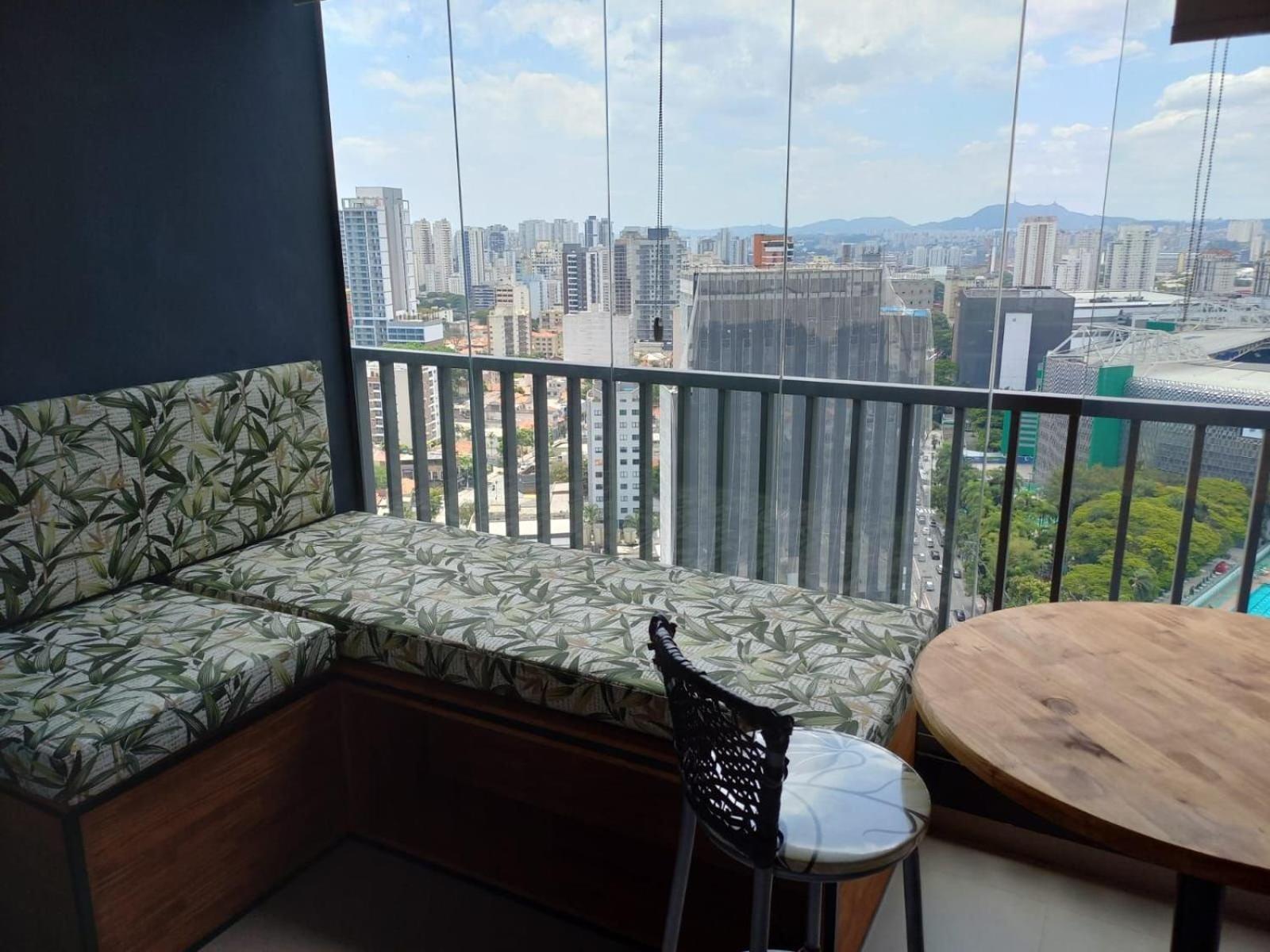 Studios Novíssimos com Piscina no Rooftop e vista para o Allianz Parque