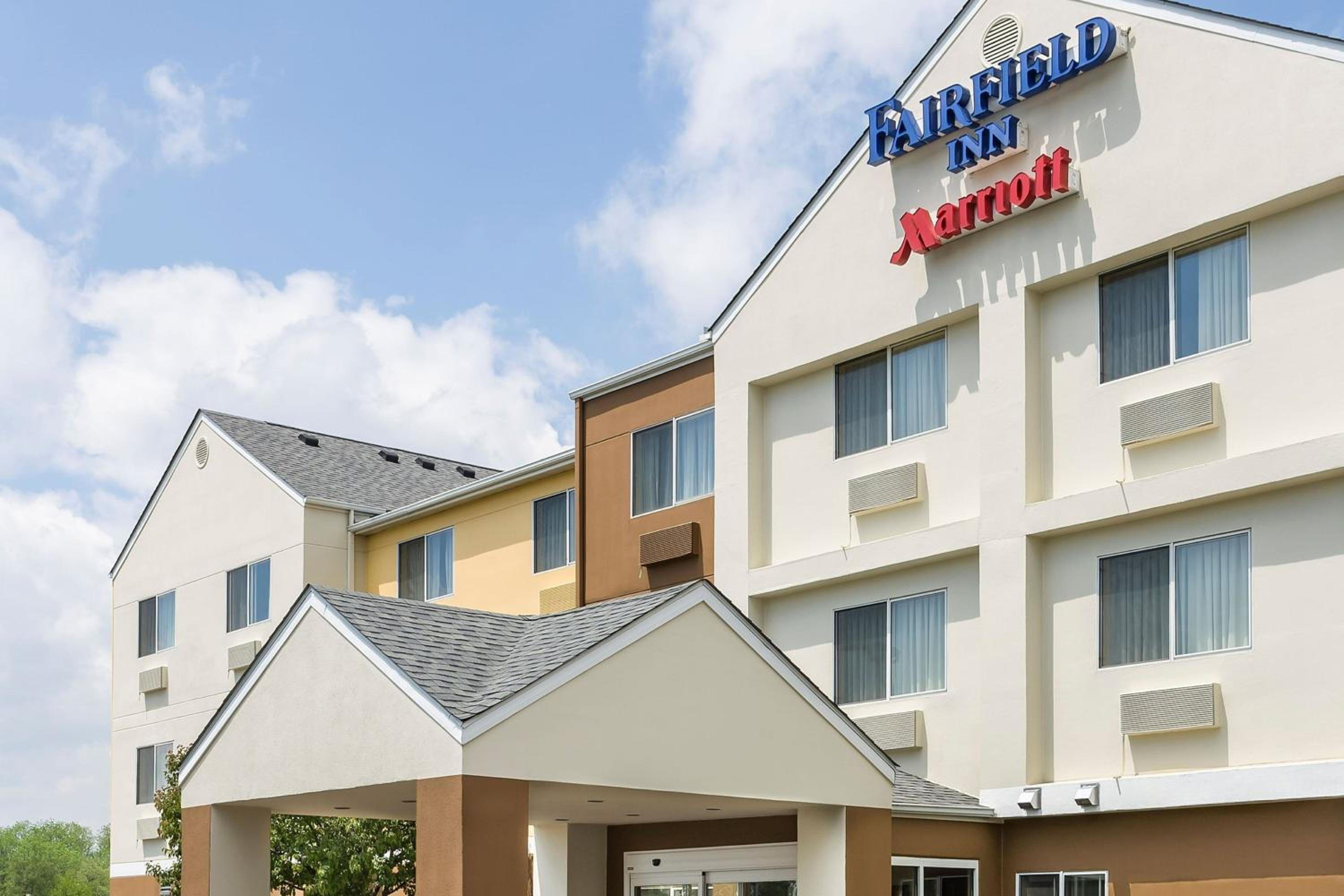 Jackson Vacations - Fairfield Inn  Suites Jackson - Property Image 2