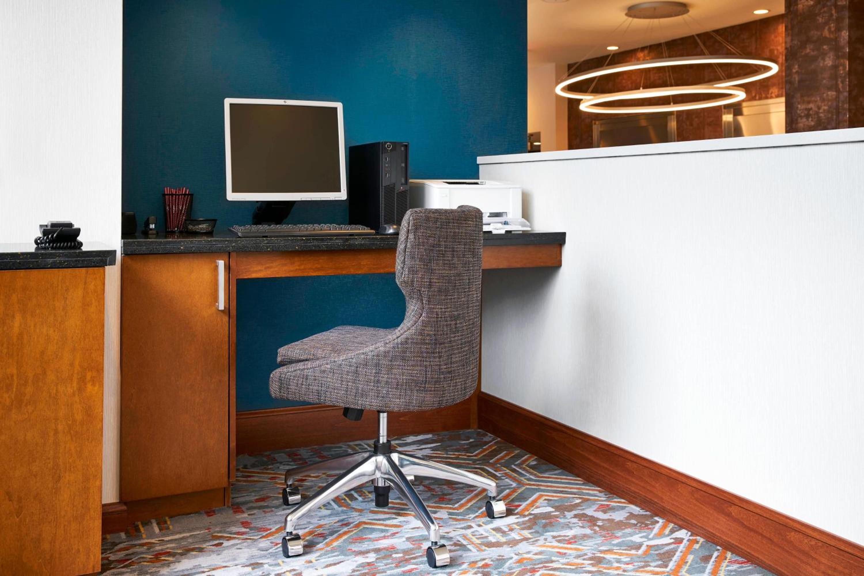 Wilmington Vacations - Residence Inn by Marriott Wilmington Downtown - Property Image 8