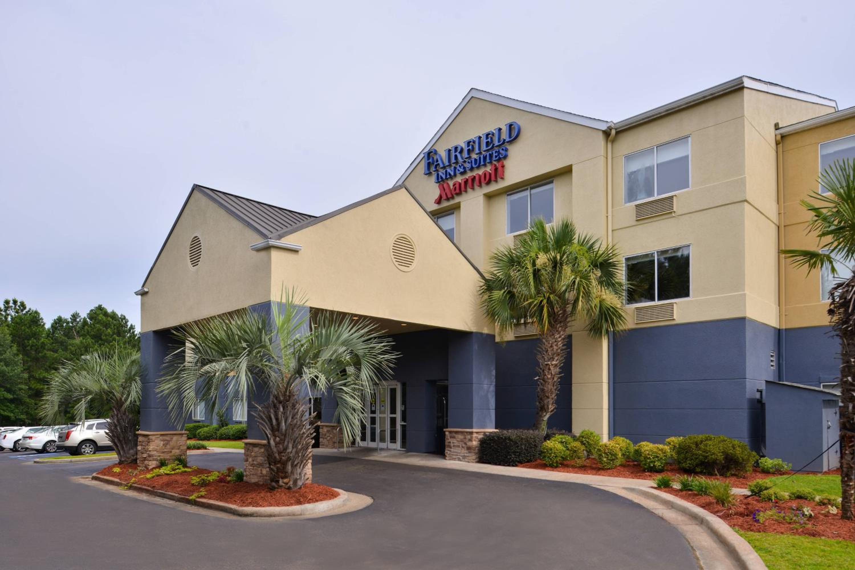 Hattiesburg Vacations - Fairfield Inn  Suites Hattiesburg / University - Property Image 14