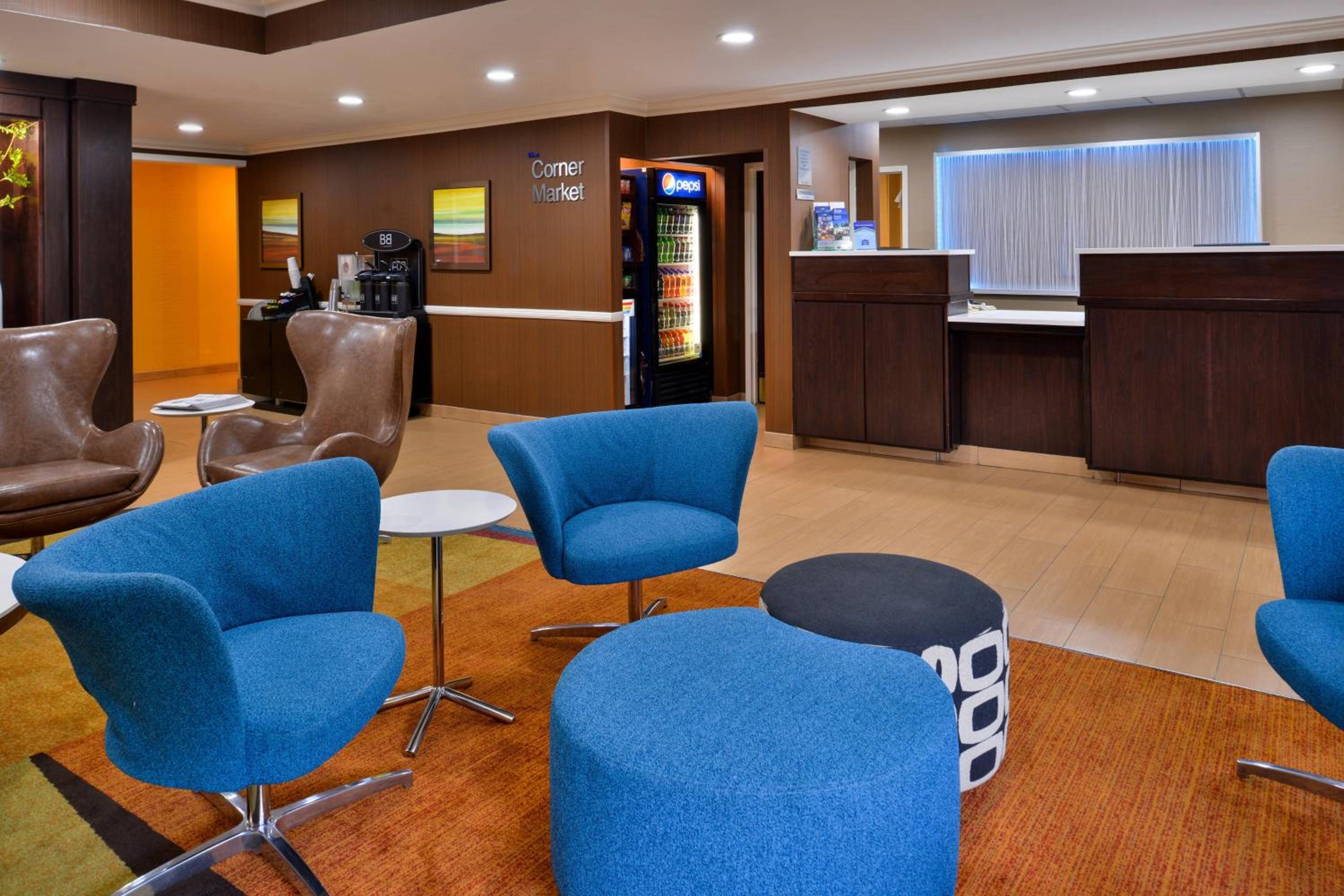 Hattiesburg Vacations - Fairfield Inn  Suites Hattiesburg / University - Property Image 4