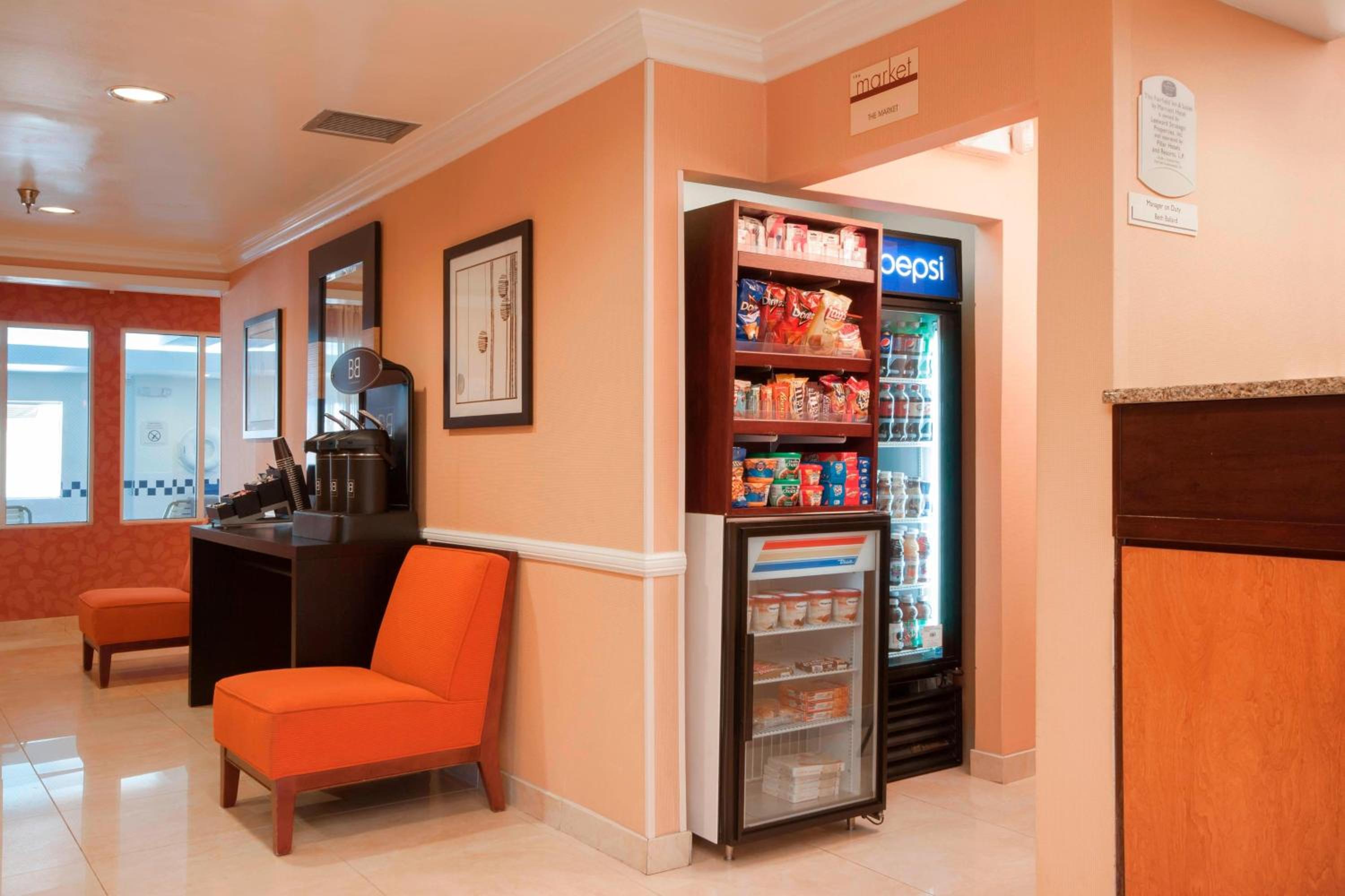 Hattiesburg Vacations - Fairfield Inn  Suites Hattiesburg / University - Property Image 7