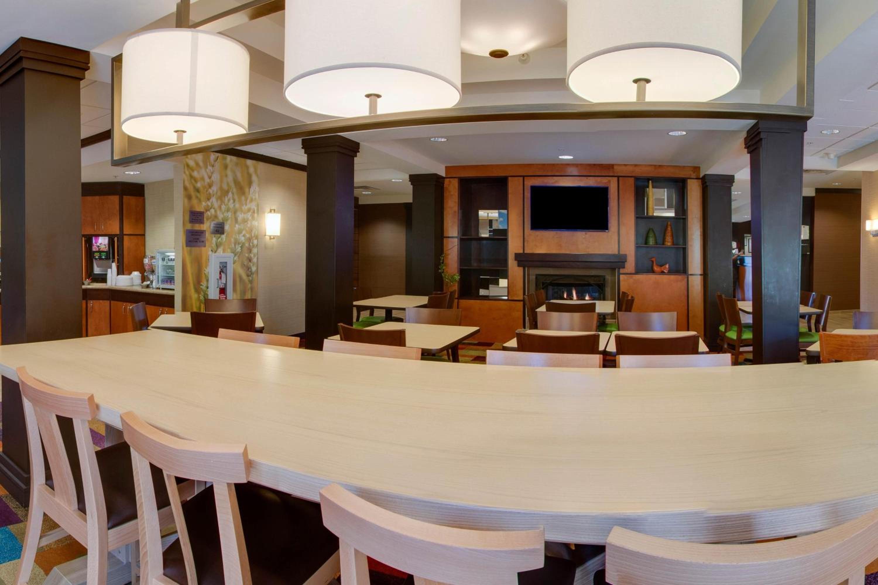 Orlando Vacations - Fairfield Inn  Suites by Marriott Clermont - Property Image 9