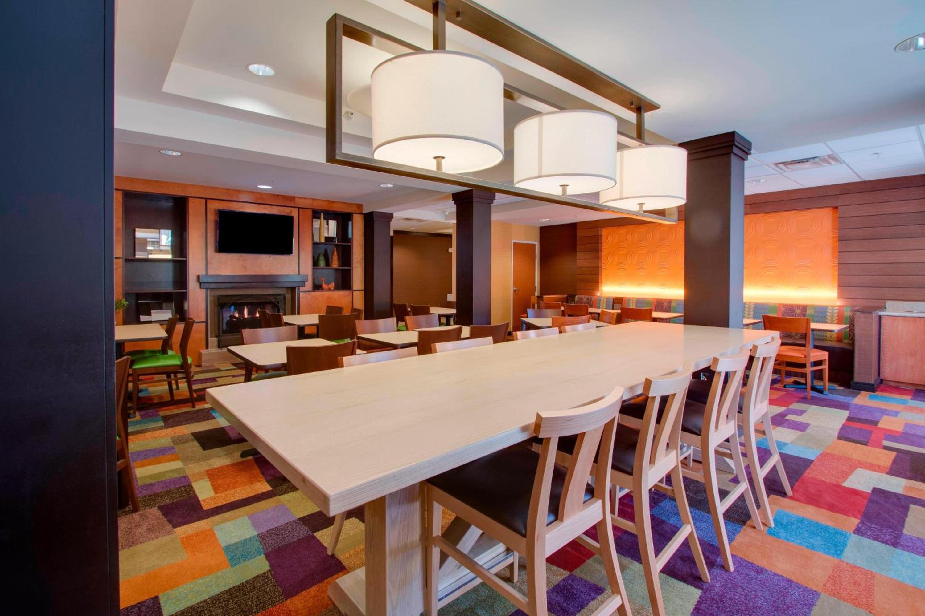 Orlando Vacations - Fairfield Inn  Suites by Marriott Clermont - Property Image 6