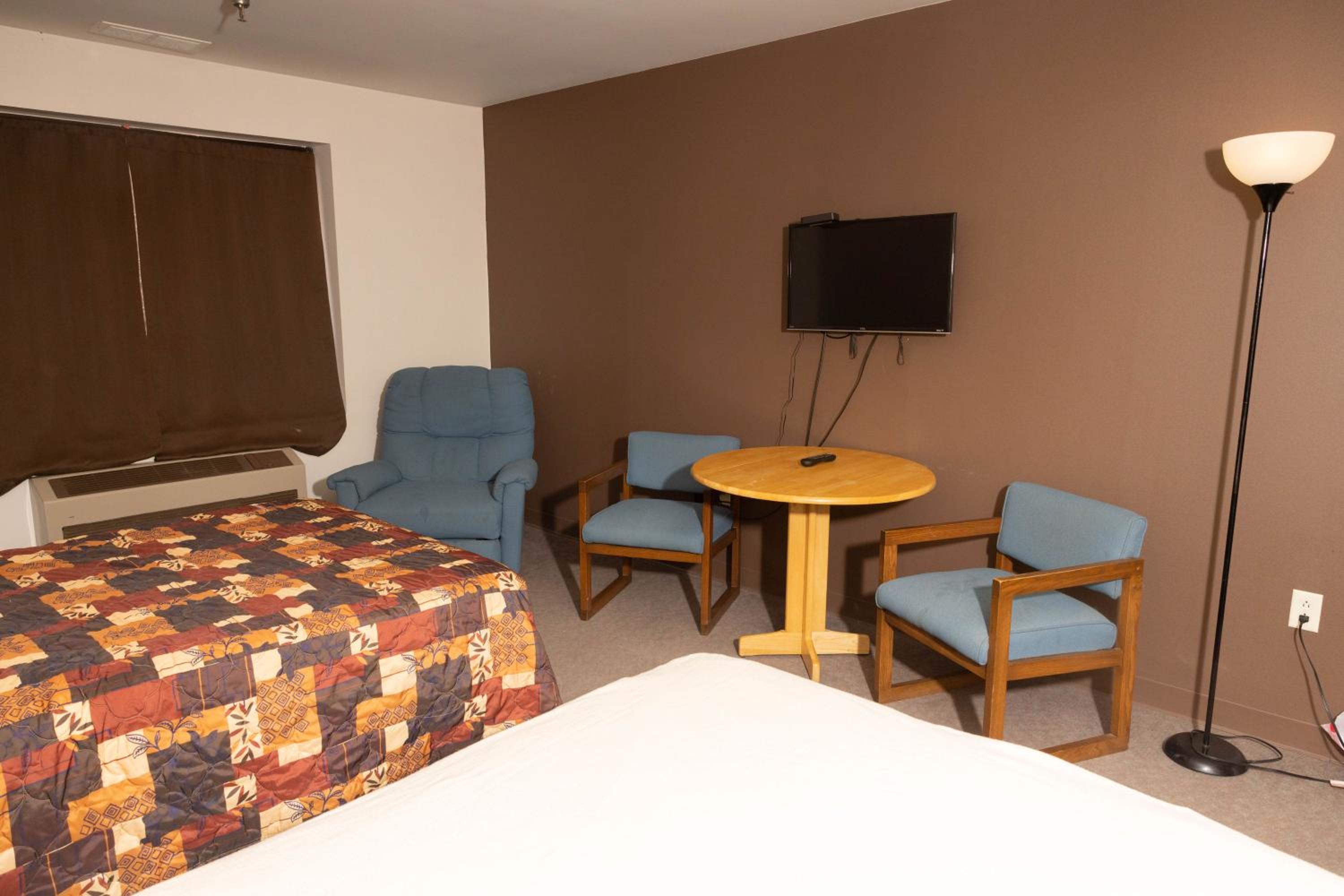 Lafayette Inn
