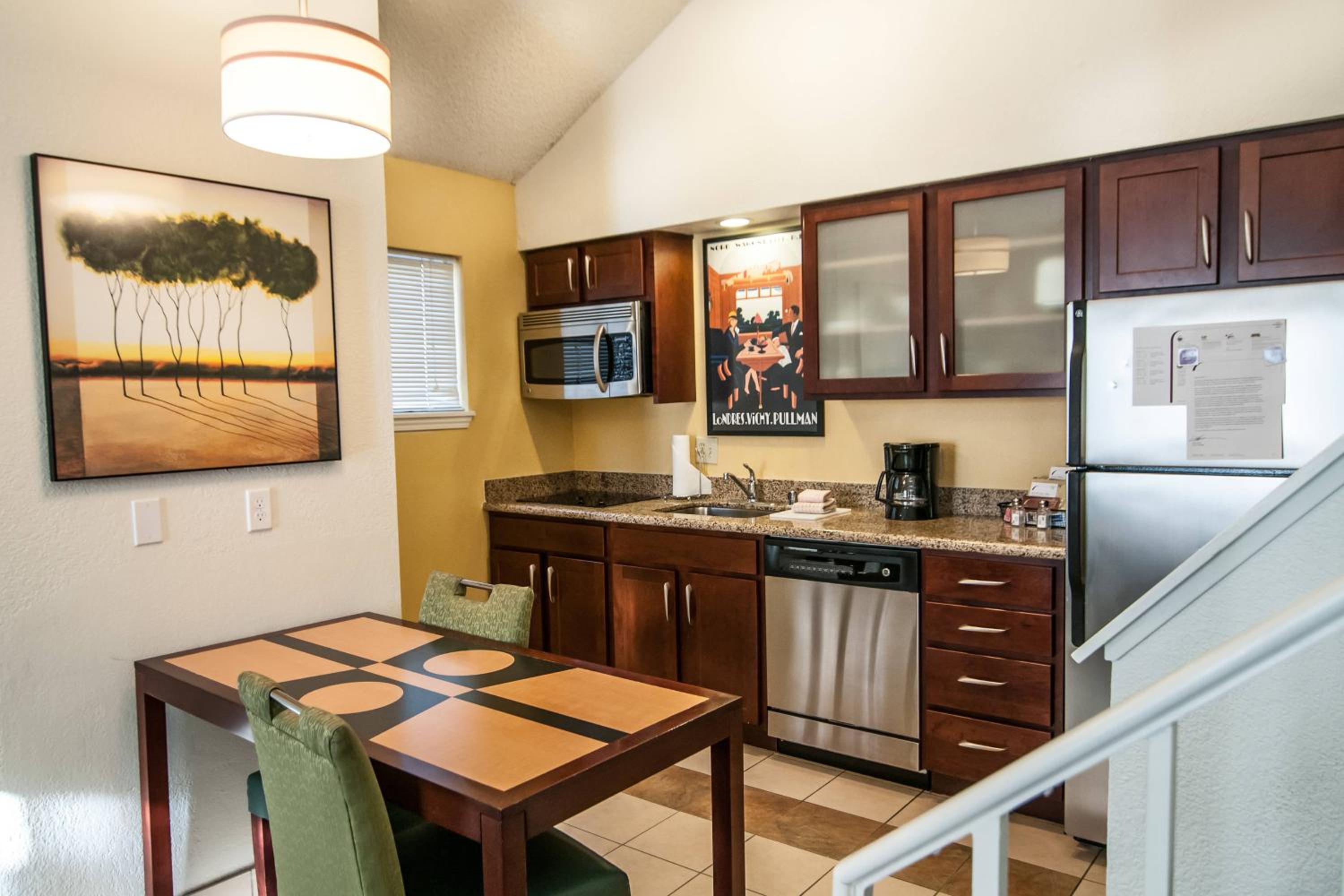 Oxnard Vacations - Residence Inn by Marriott Oxnard River Ridge - Property Image 19