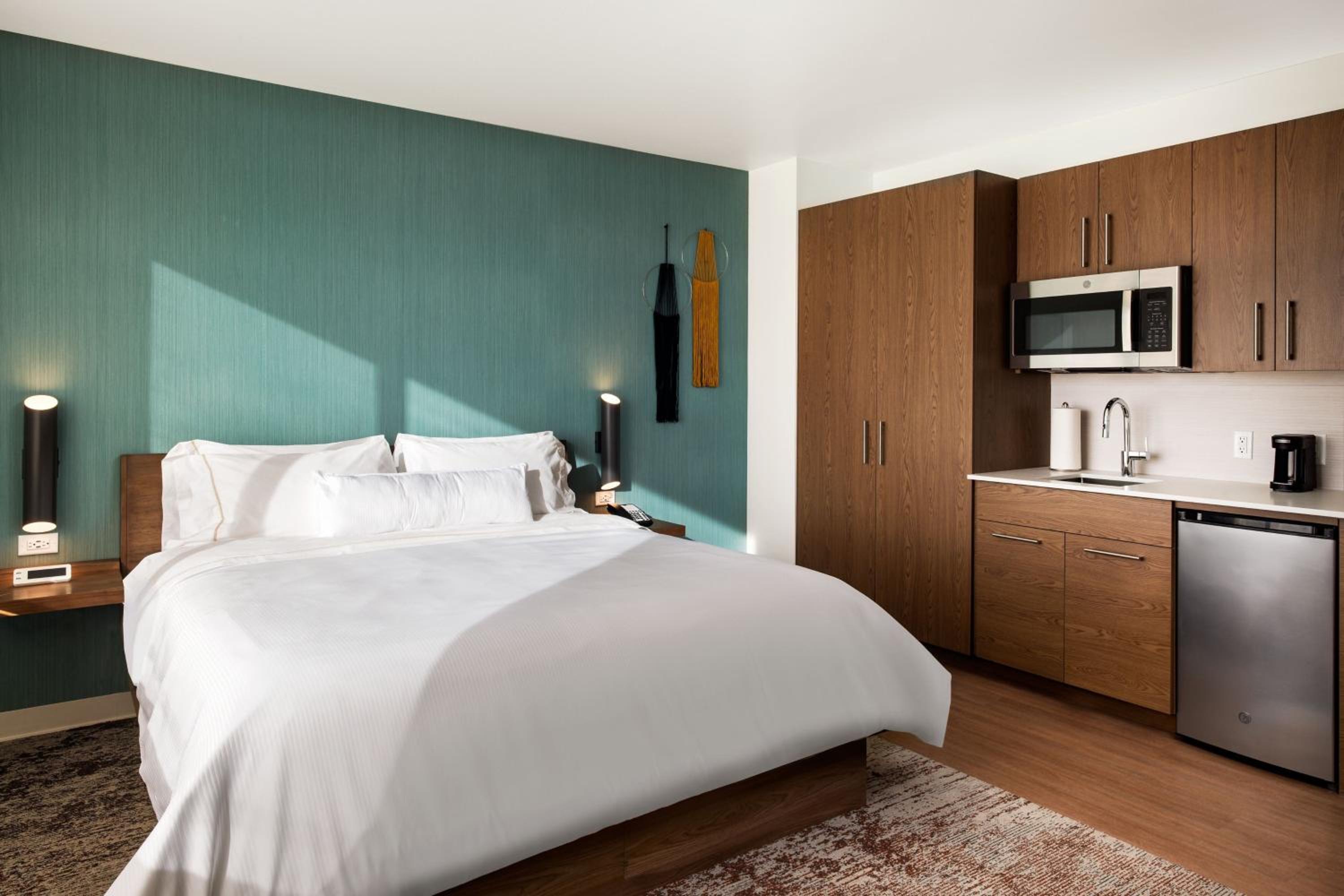 Reno Vacations - Element Reno Experience District - Property Image 36