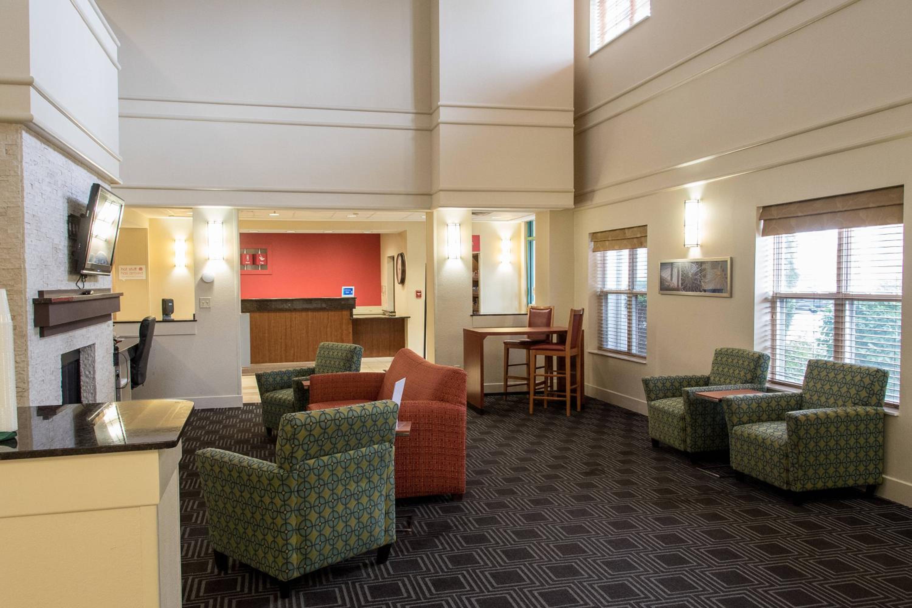 TownePlace Suites by Marriott Lafayette view 2