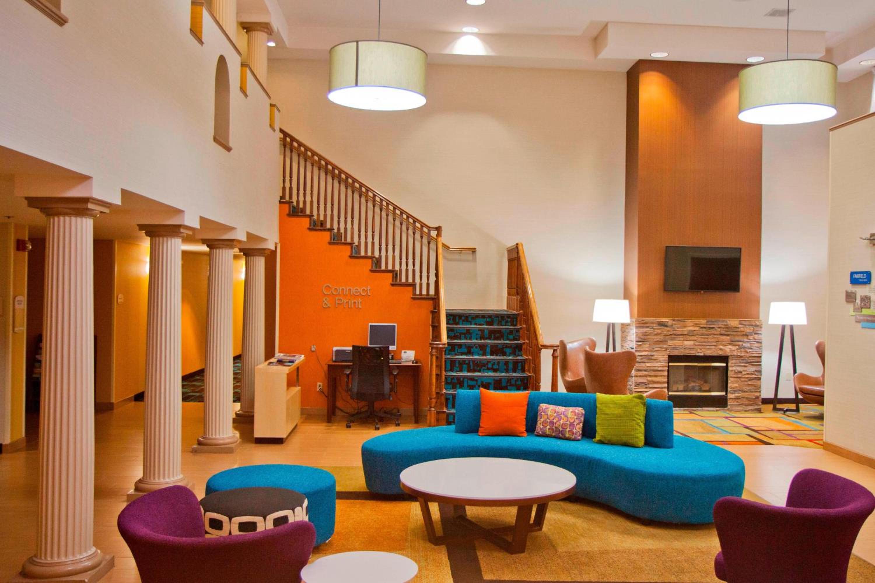 Modesto Vacations - Fairfield Inn  Suites Modesto - Property Image 1