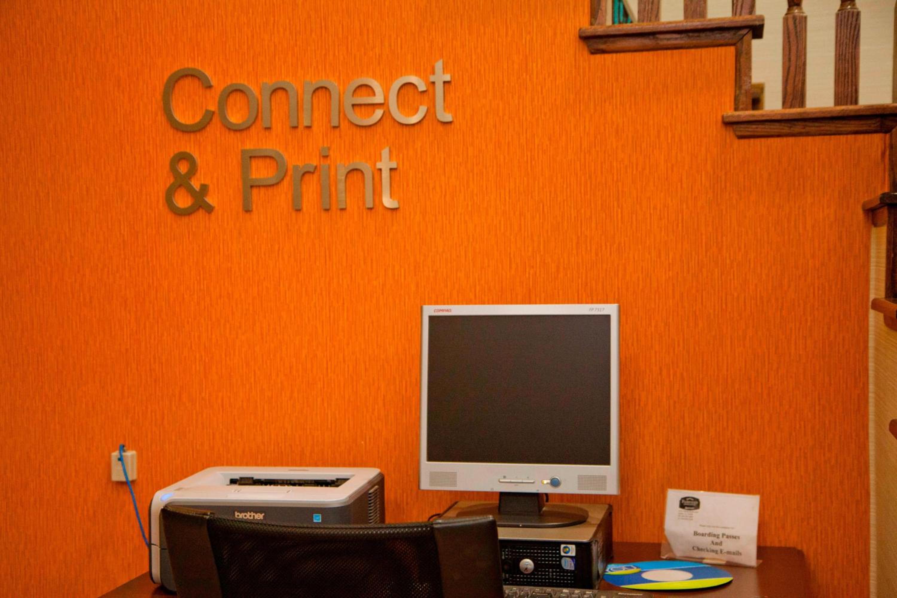 Modesto Vacations - Fairfield Inn  Suites Modesto - Property Image 10
