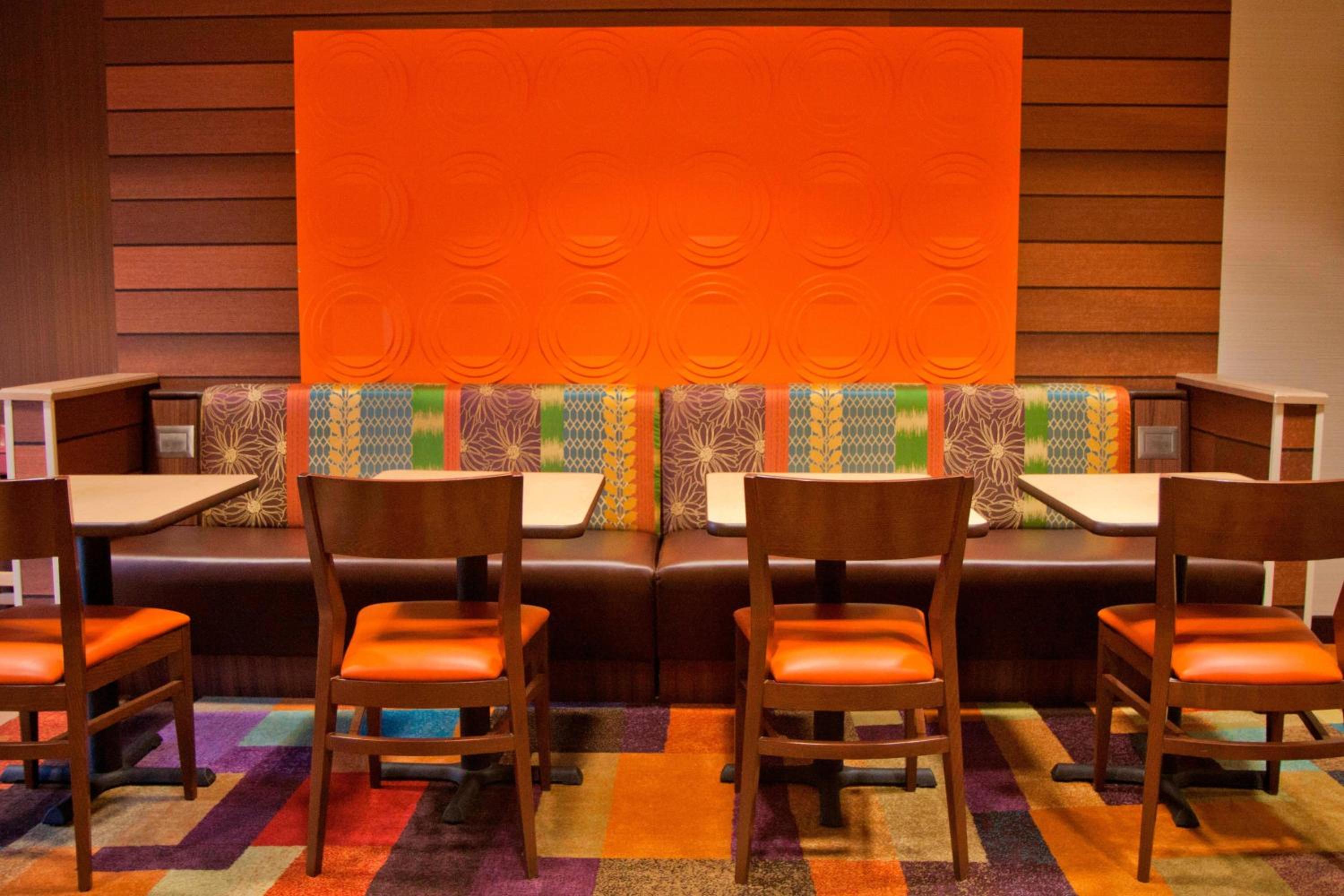 Modesto Vacations - Fairfield Inn  Suites Modesto - Property Image 12