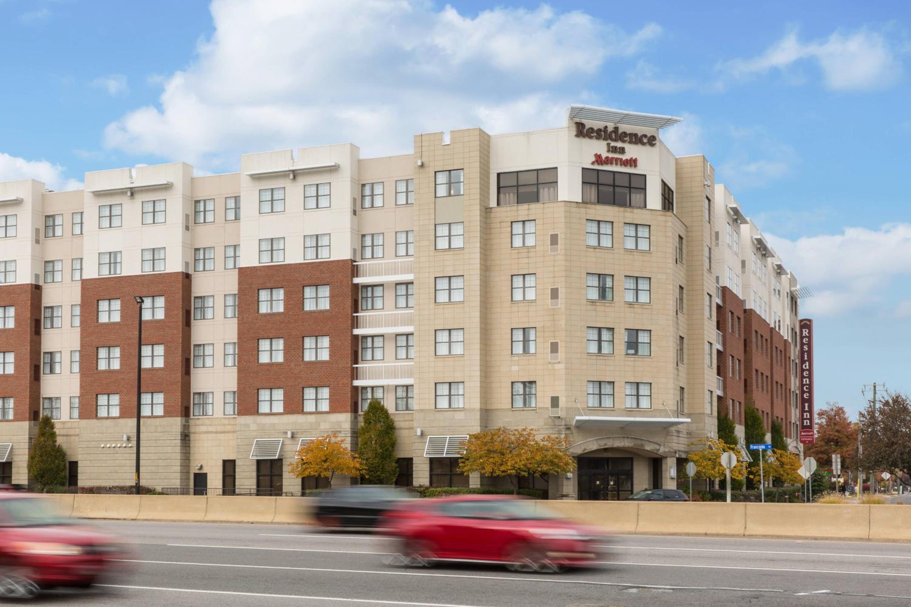 Springfield Vacations - Residence Inn by Marriott Springfield Old Keene Mill - Property Image 33