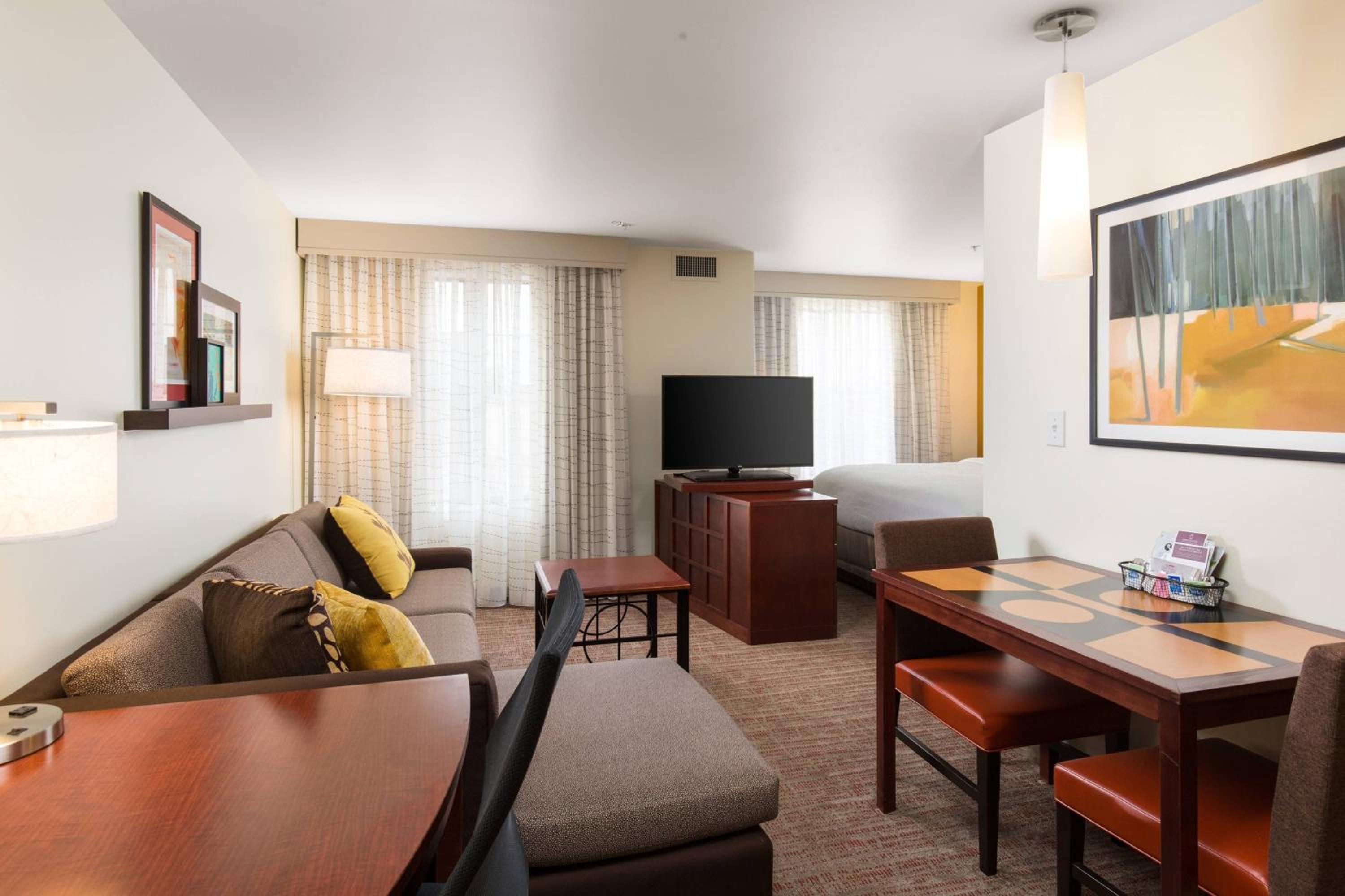 Springfield Vacations - Residence Inn by Marriott Springfield Old Keene Mill - Property Image 3
