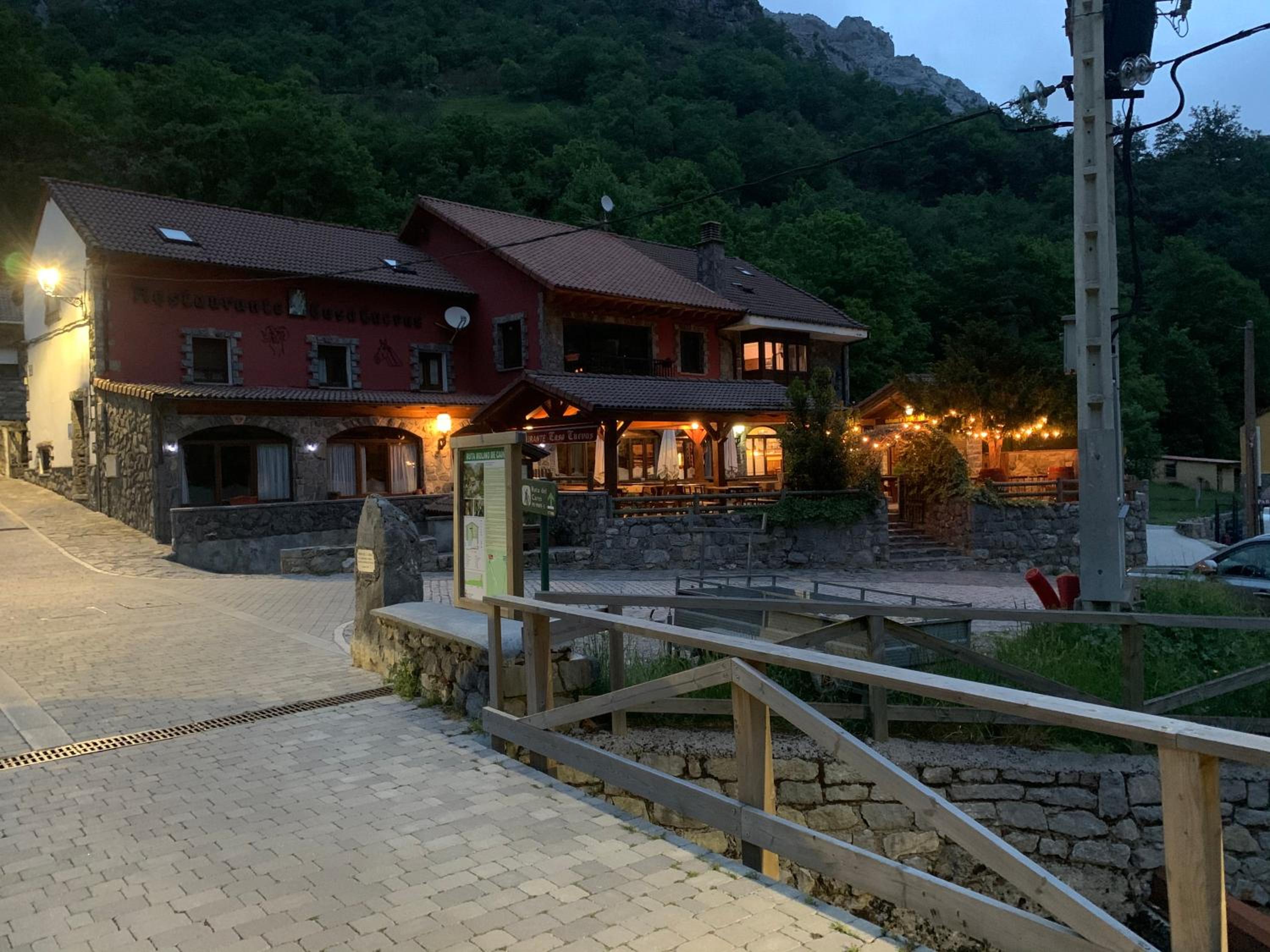 Casa Cuevas