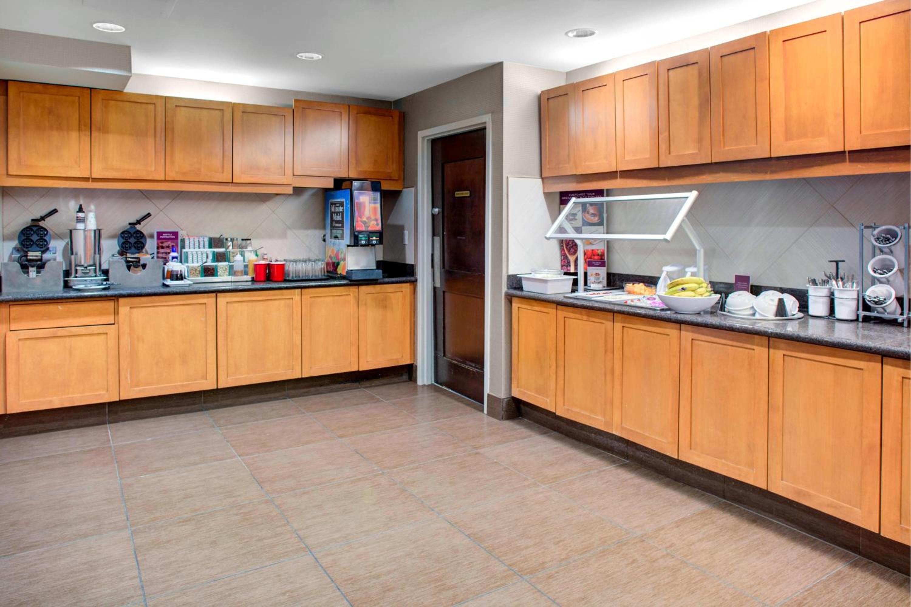 Residence Inn by Marriott Richmond Chester - Property Image 4