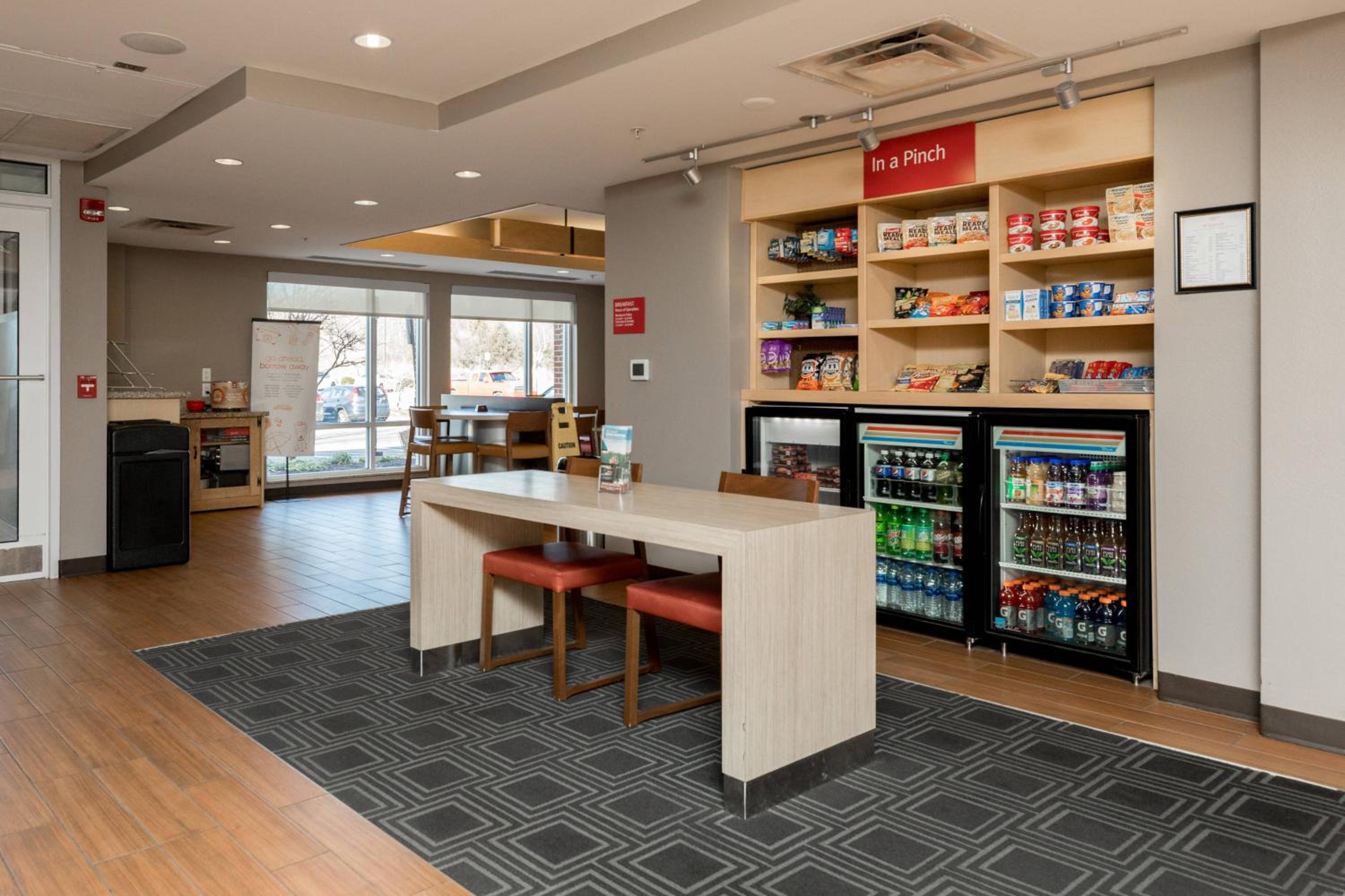 Winchester Vacations - TownePlace Suites Winchester - Property Image 12