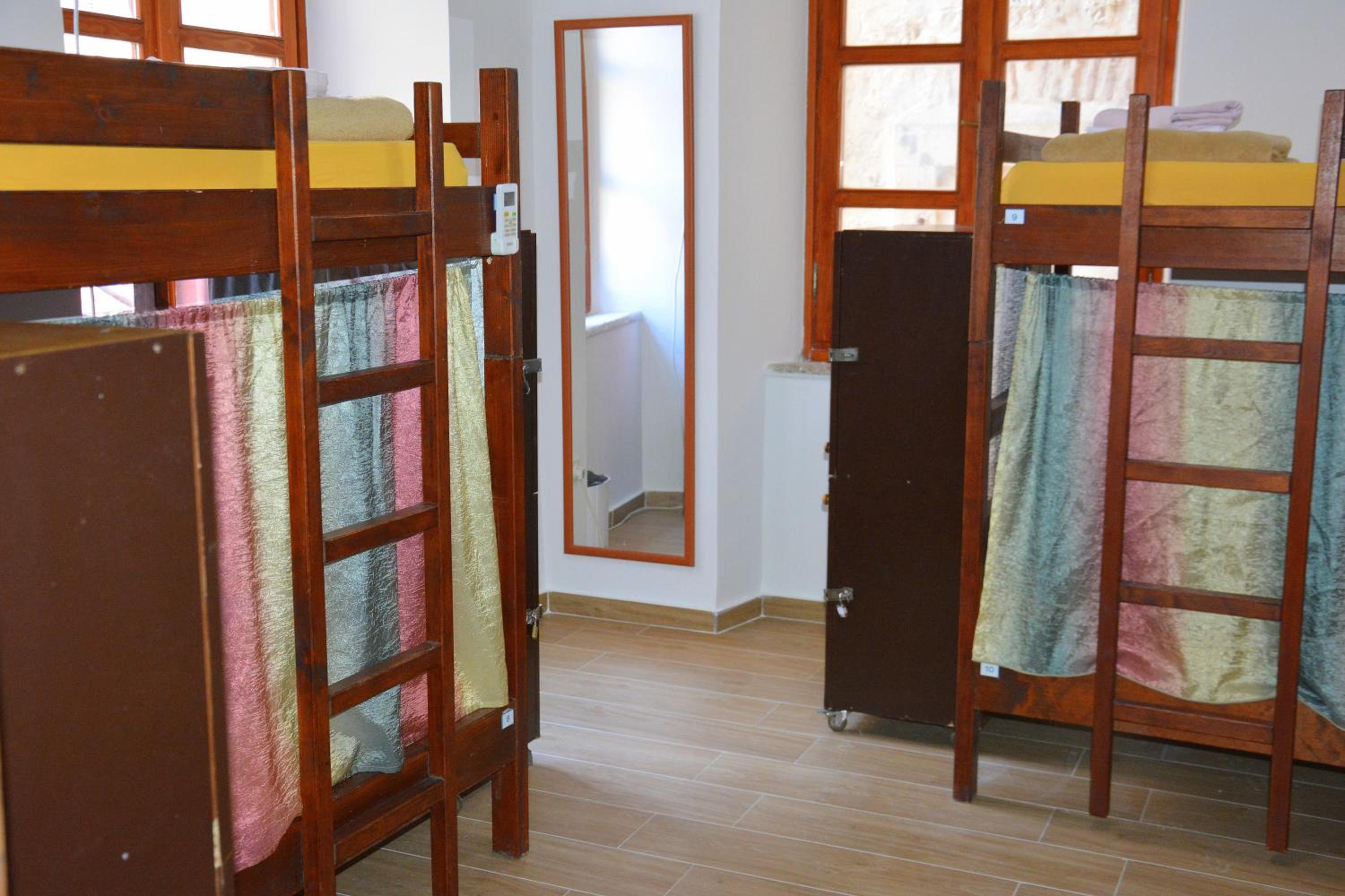Montenegro Backpackers Home Kotor