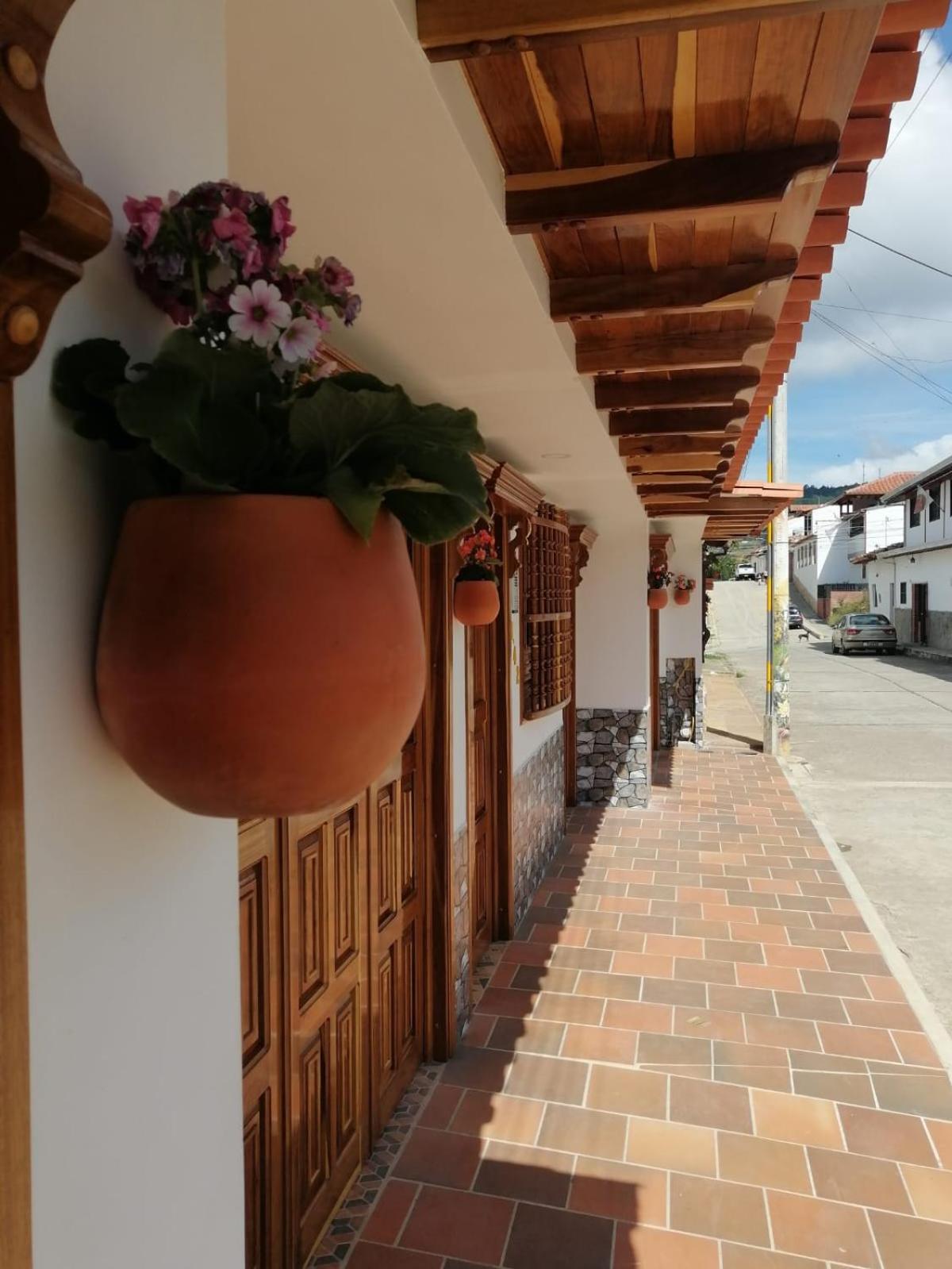 VILLA GÓMEZ