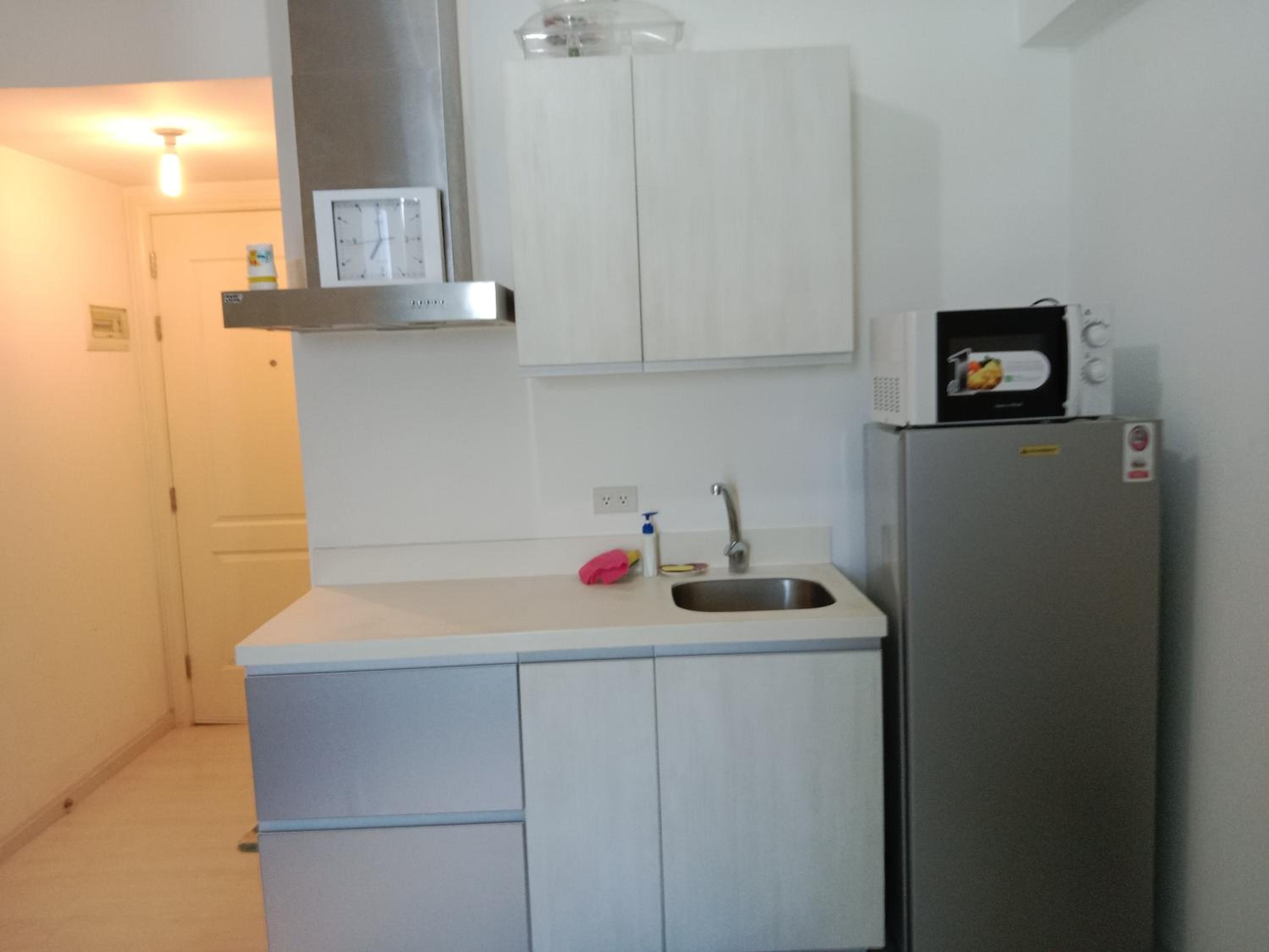 Azure Residences by Van Florendo
