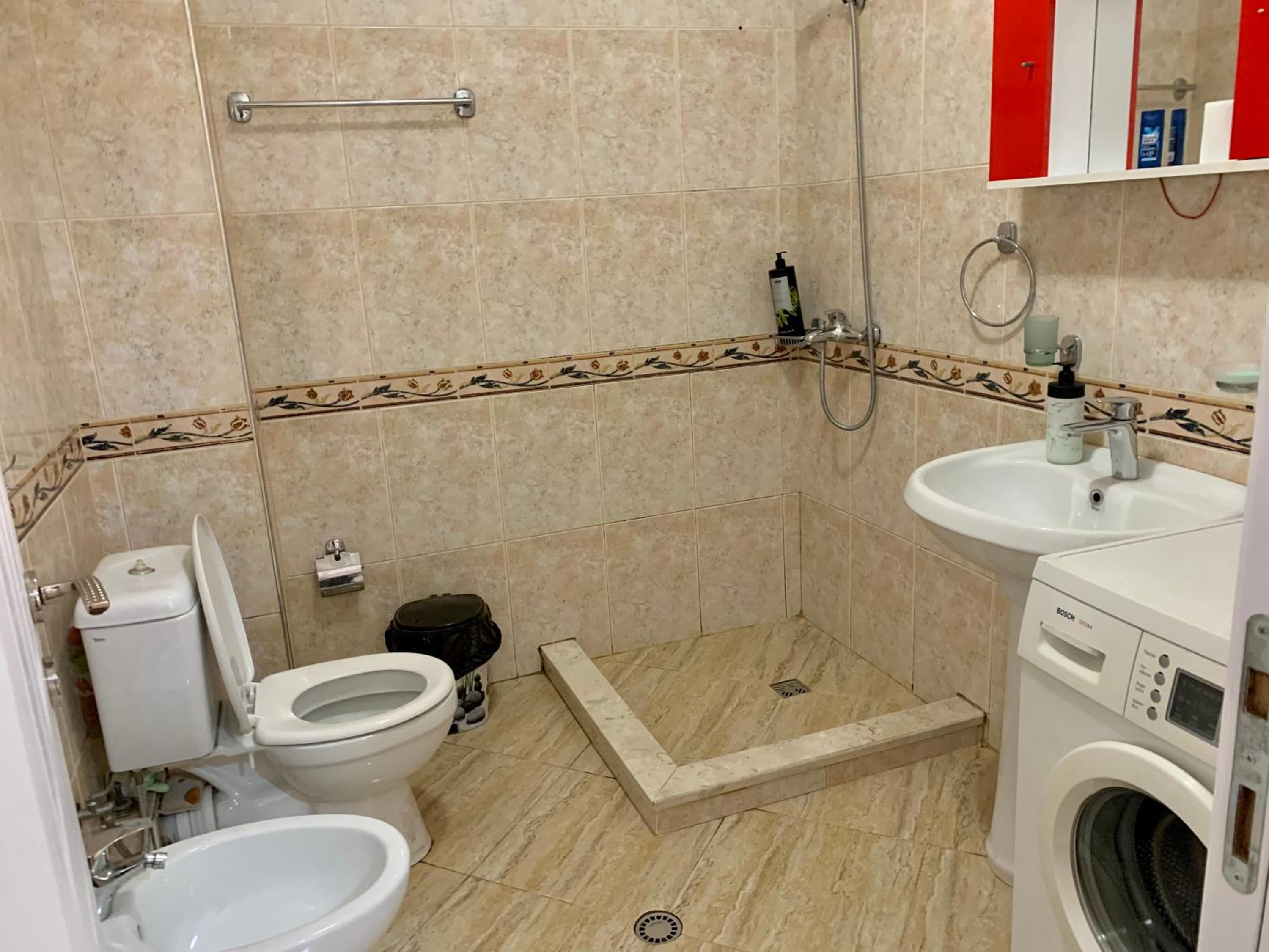 Zoo apartament Tirana