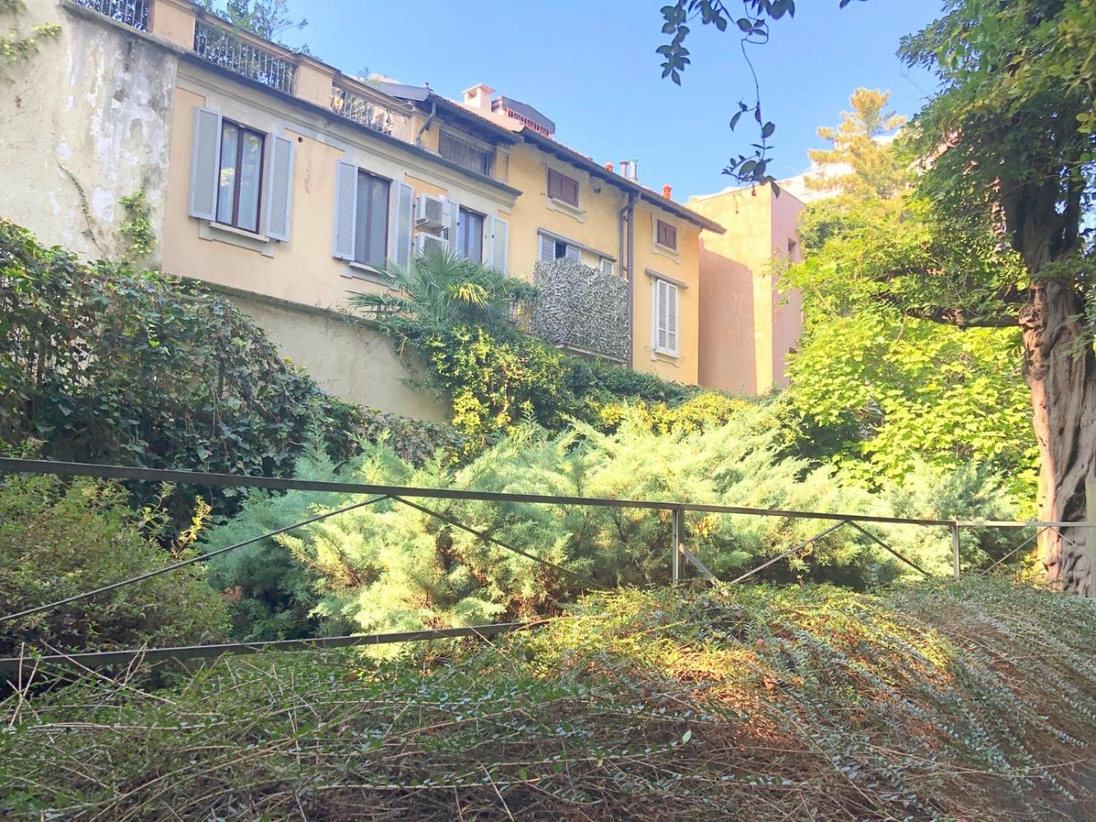 San Babila - Luxury Milanese Apartment