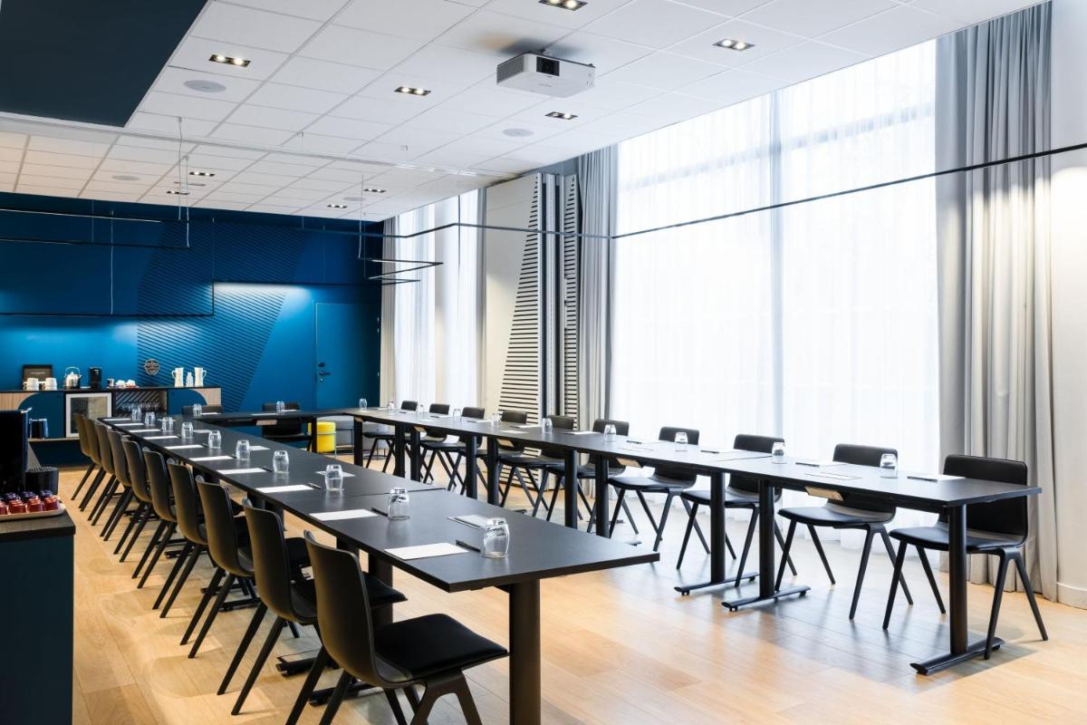 meeting room