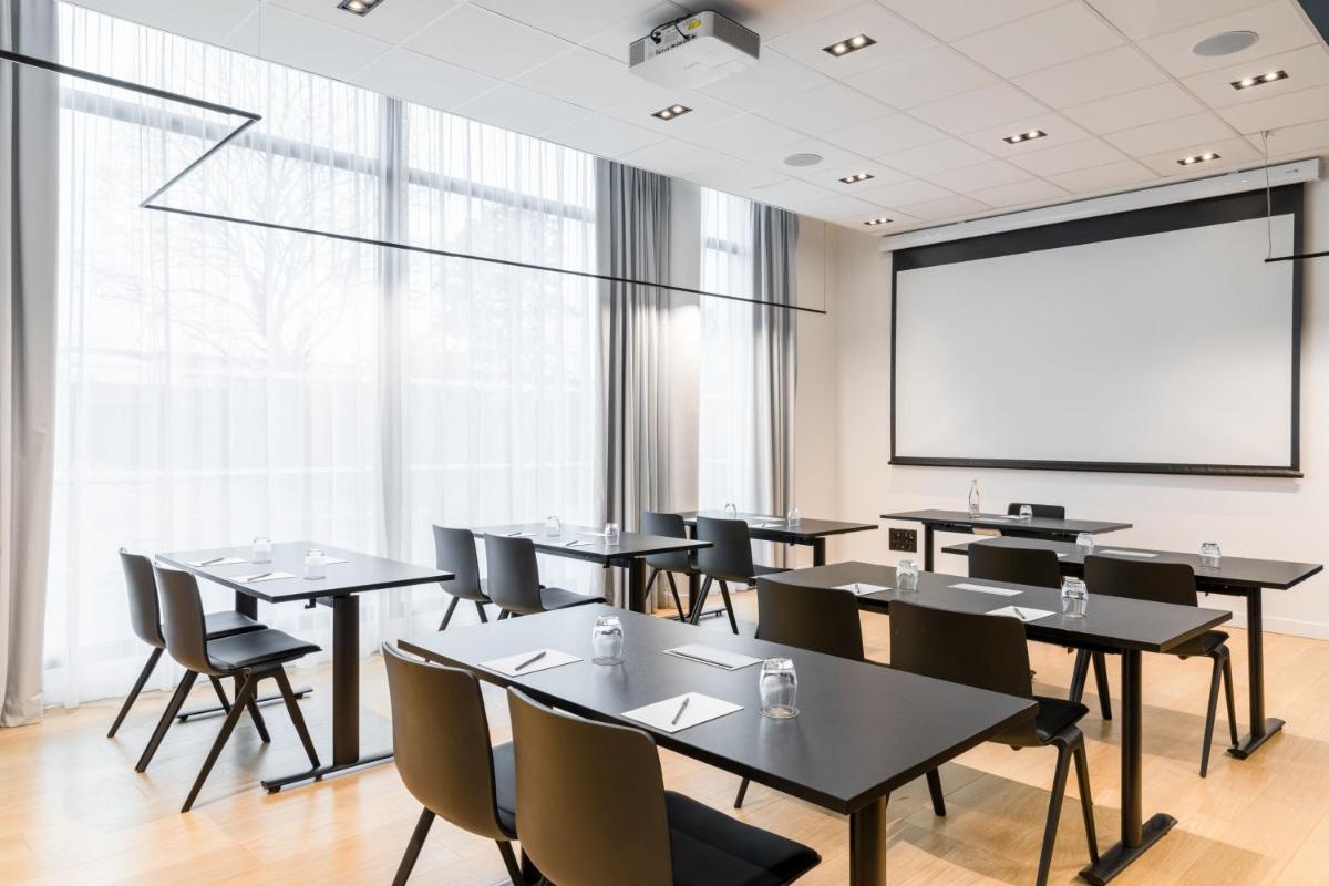 meeting room