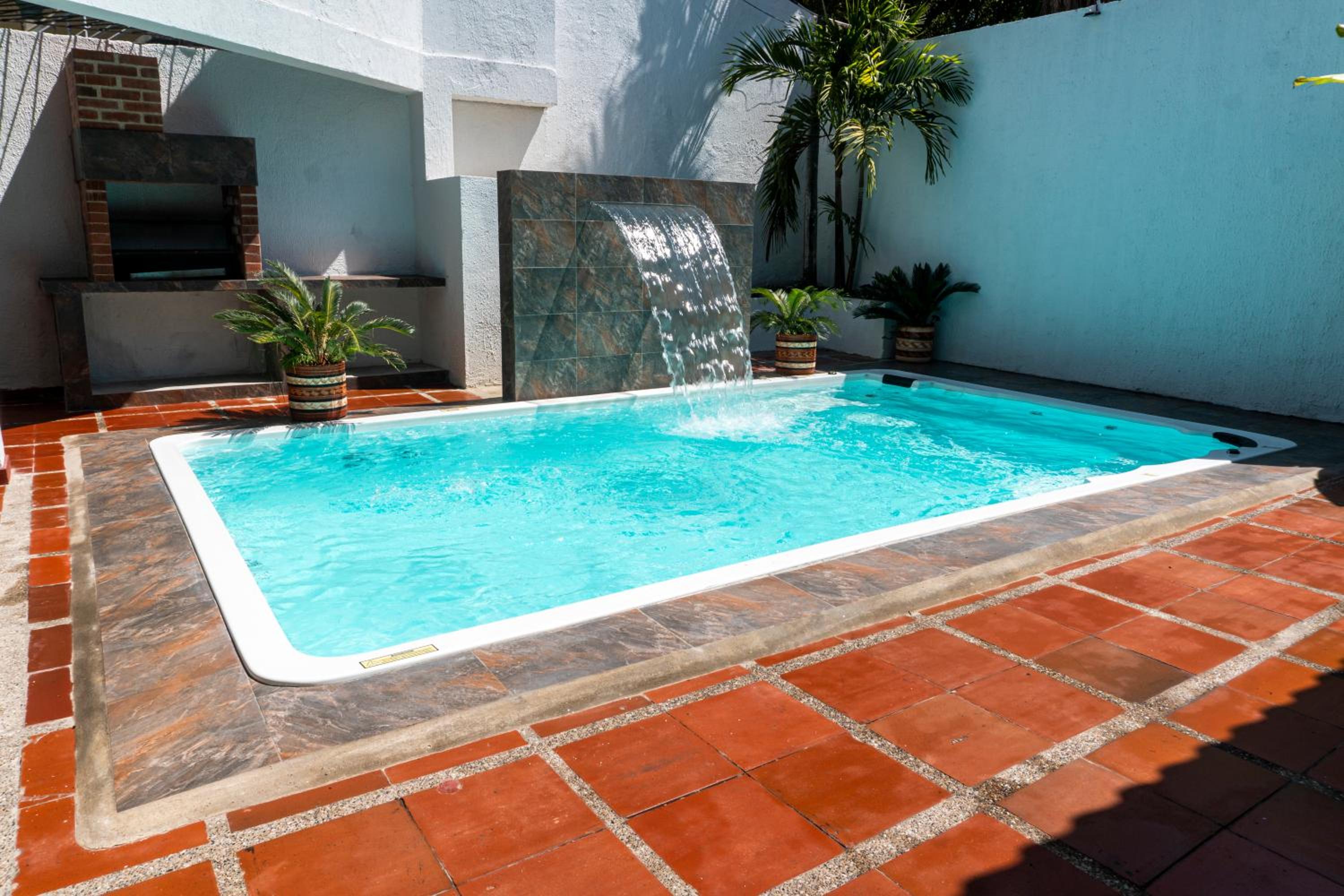Cartagena Classics - Omega House