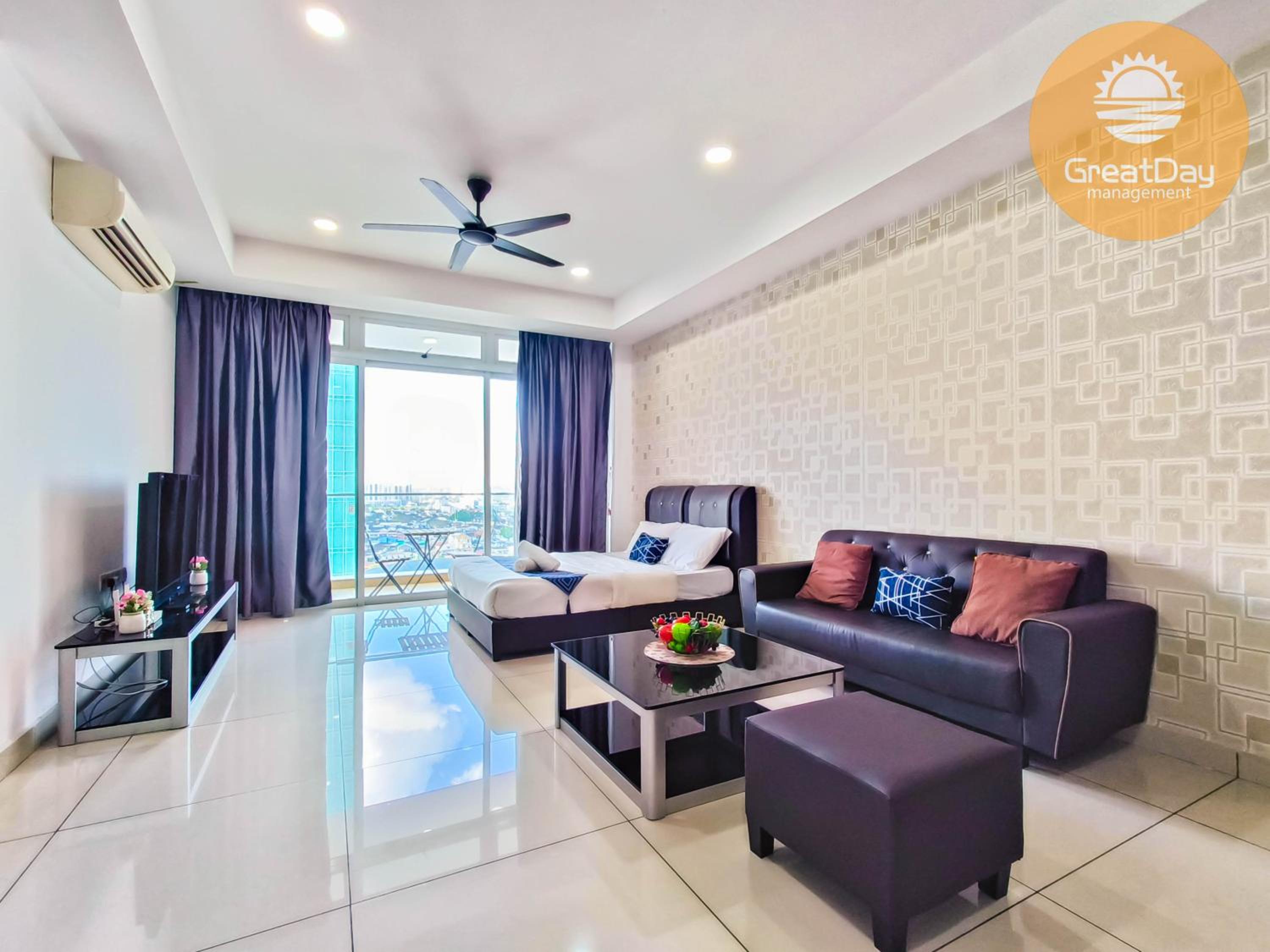 D' Esplanade KSL City by RR JBcity