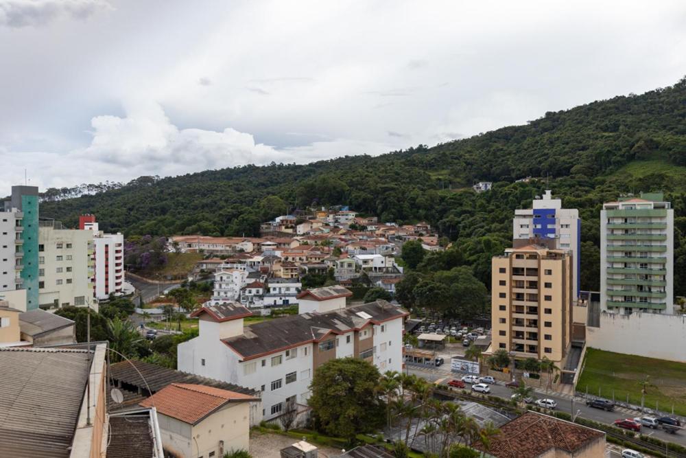 Apê Confortável no Centro de Águas de Lindóia view 2