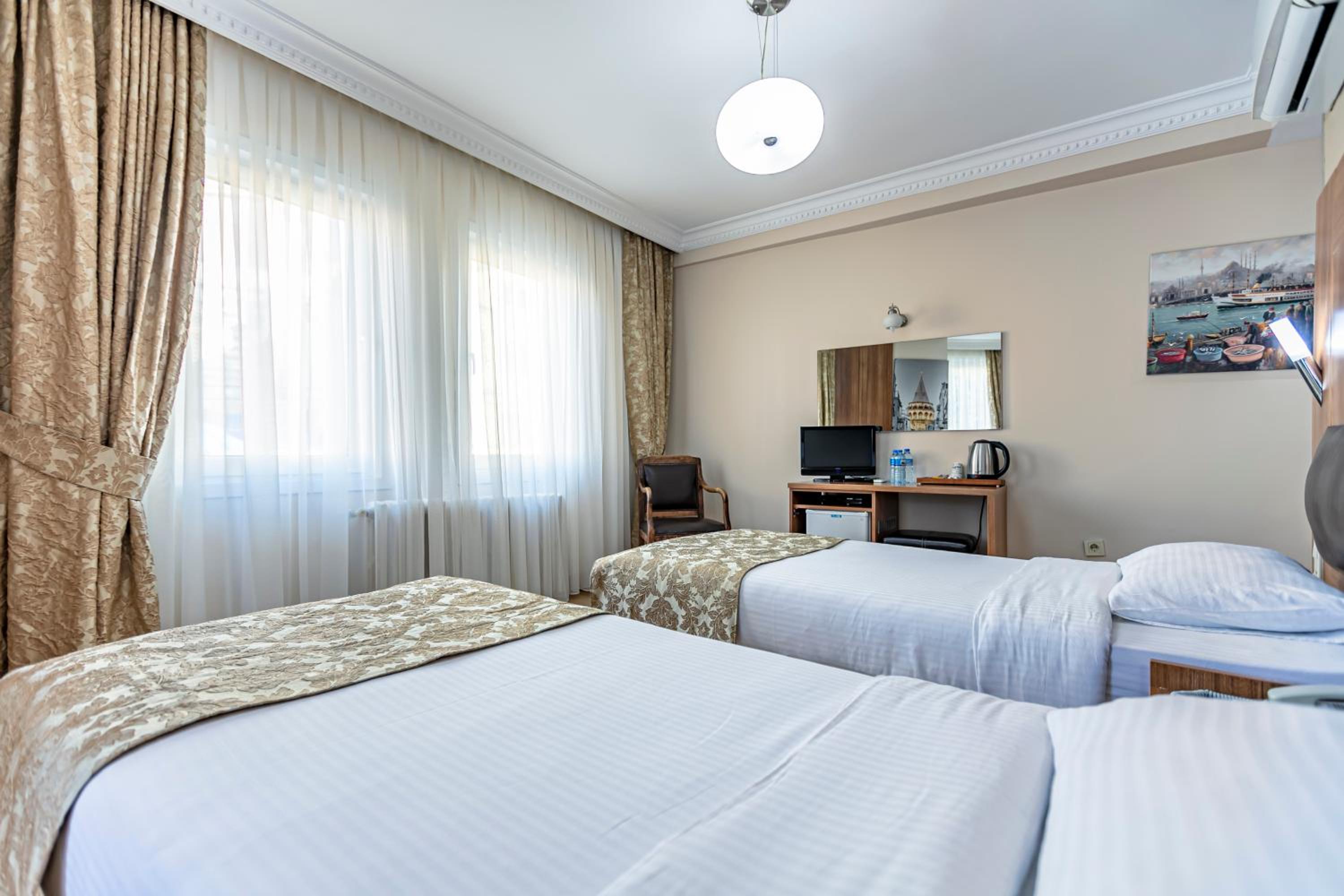 Elasophia Hotel - Image 19