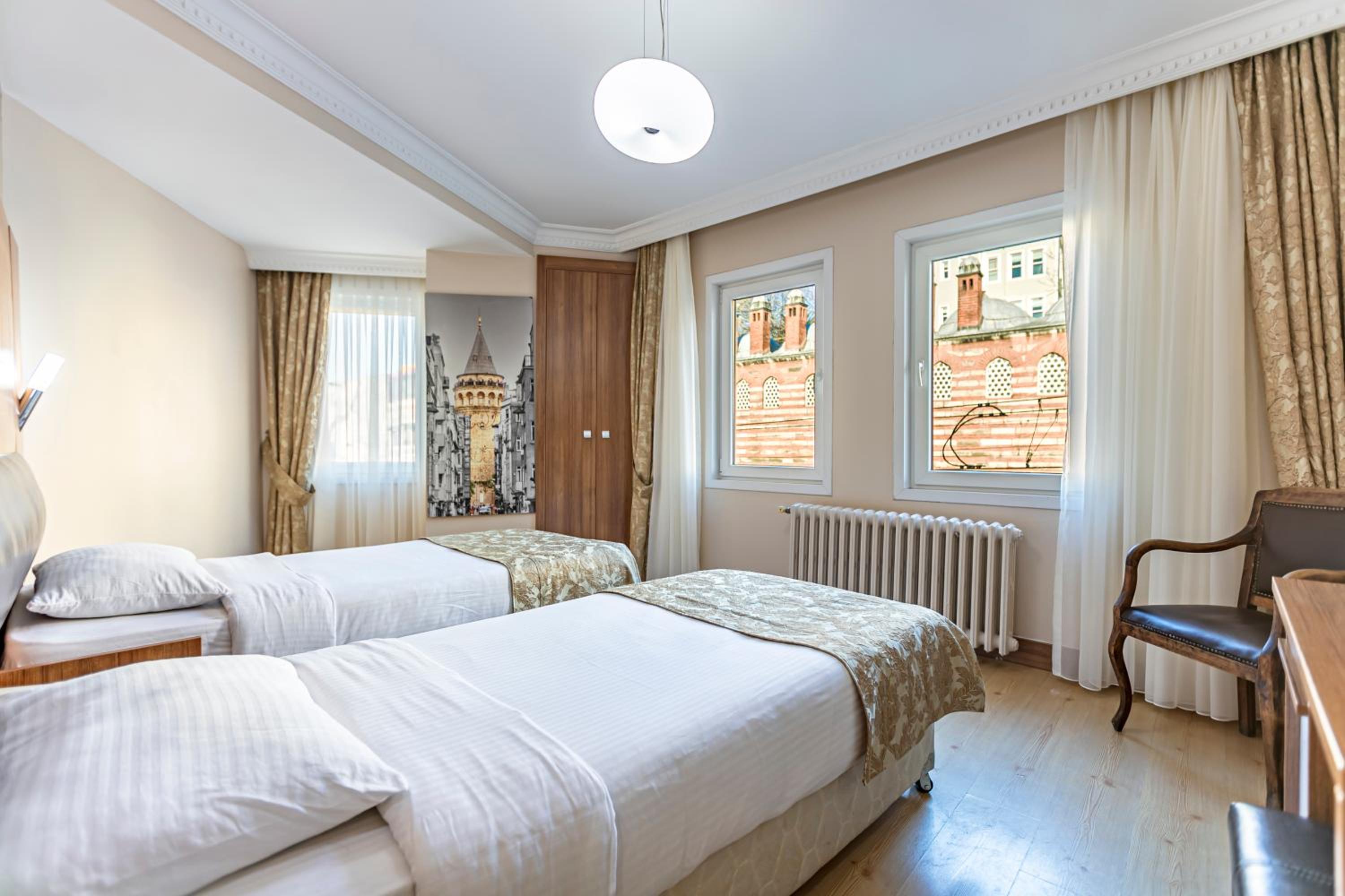 Elasophia Hotel - Image 40