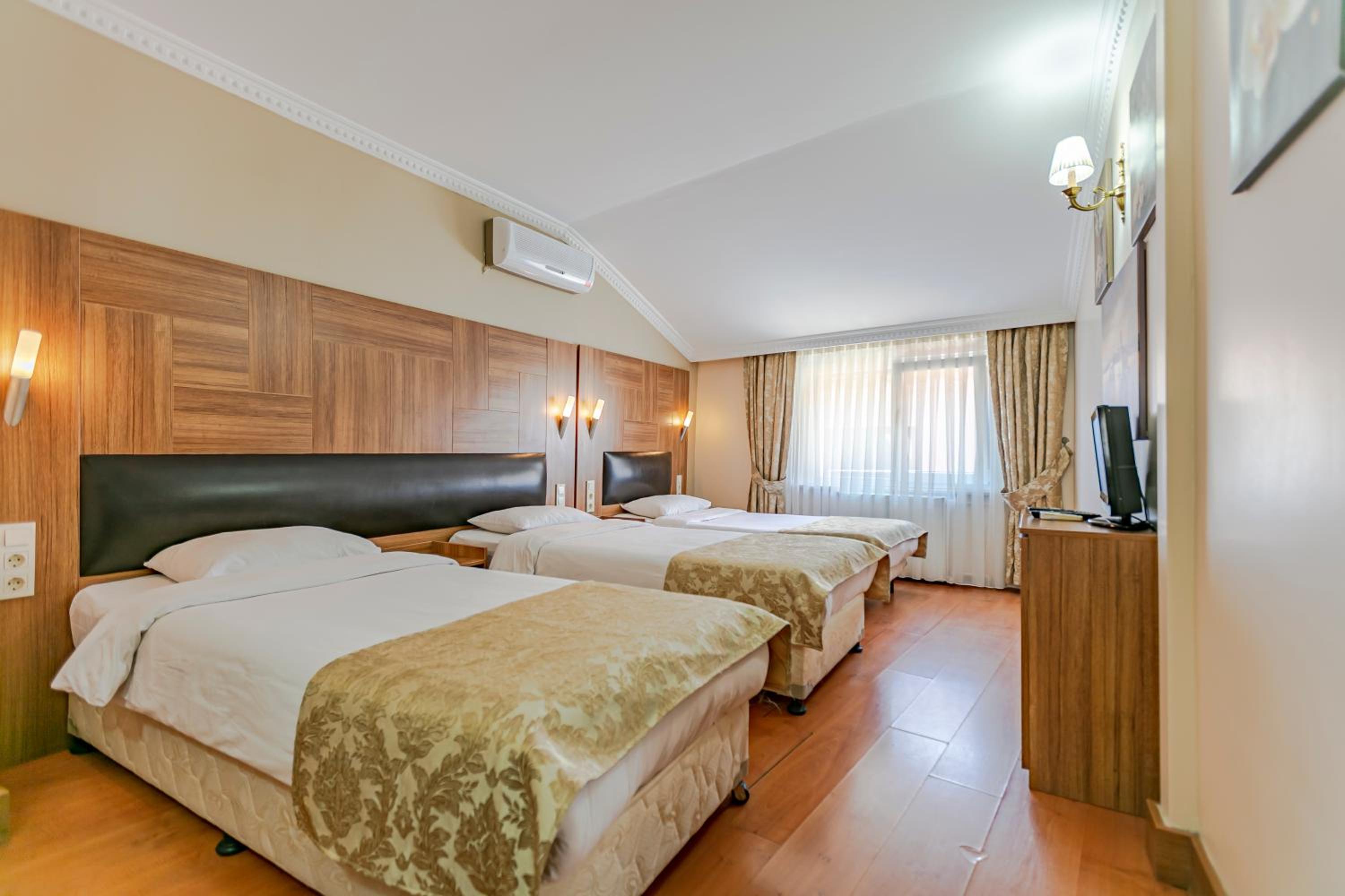 Elasophia Hotel - Image 27