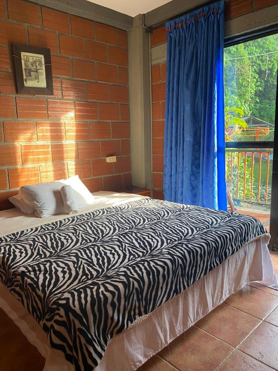 Hostal Villa del Rio