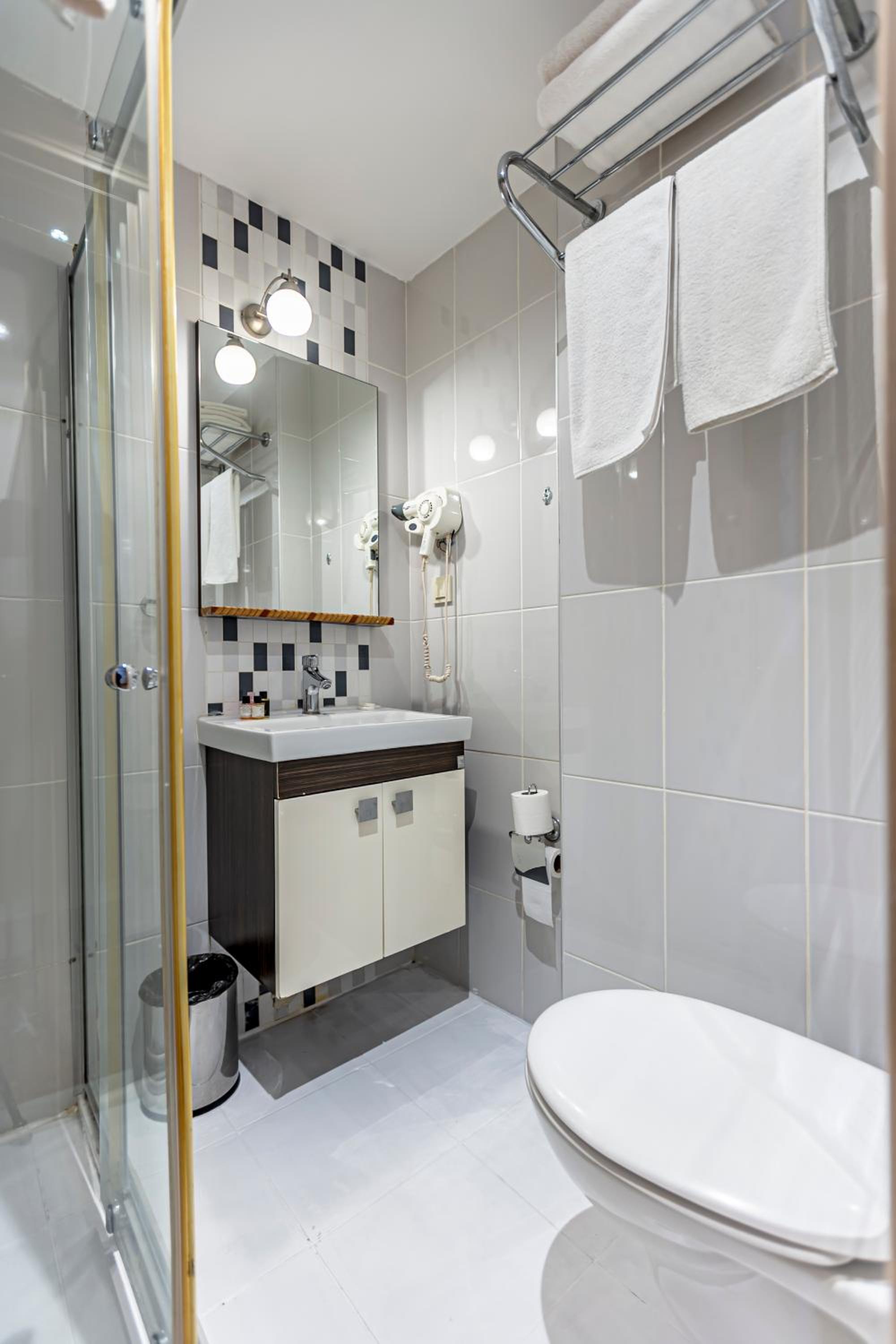 Elasophia Hotel - Image 23