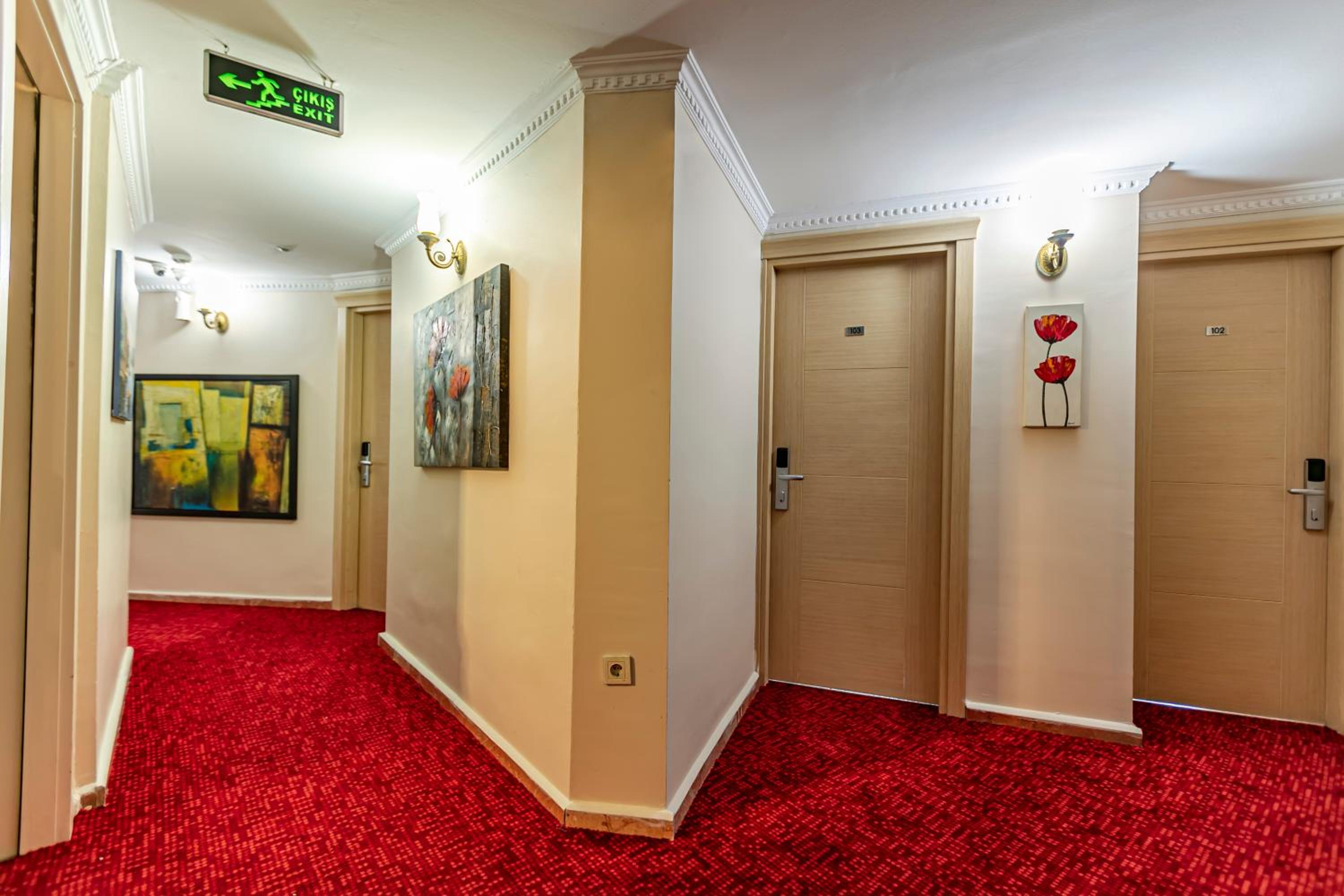 Elasophia Hotel - Image 33