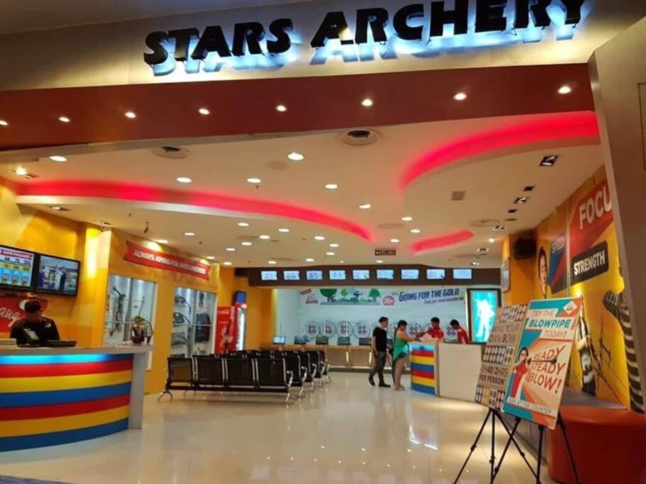 Platino 2BR Paradigm Mall Netflix Youtube BySTAY