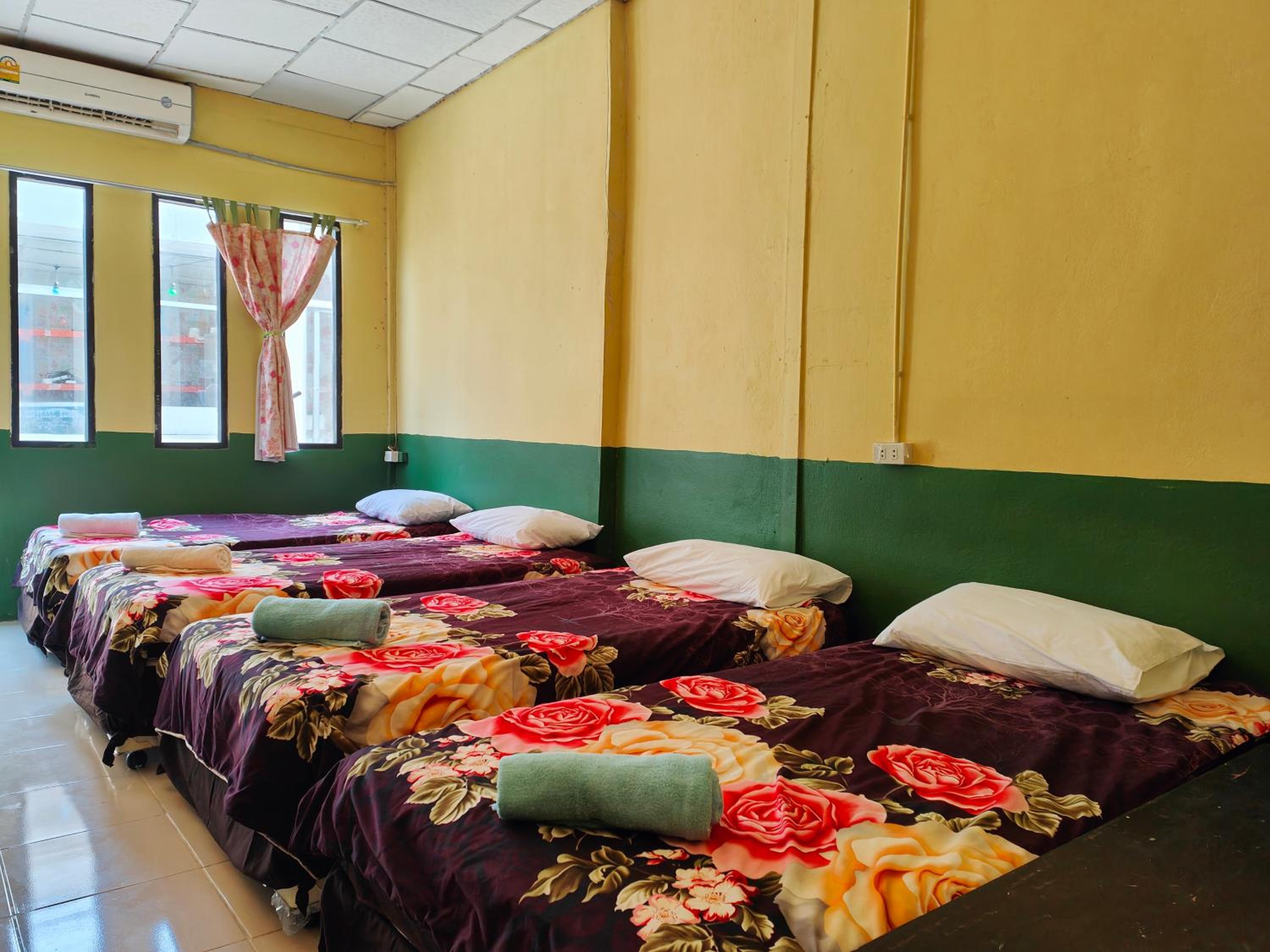 74 Guest House Haad Rin
