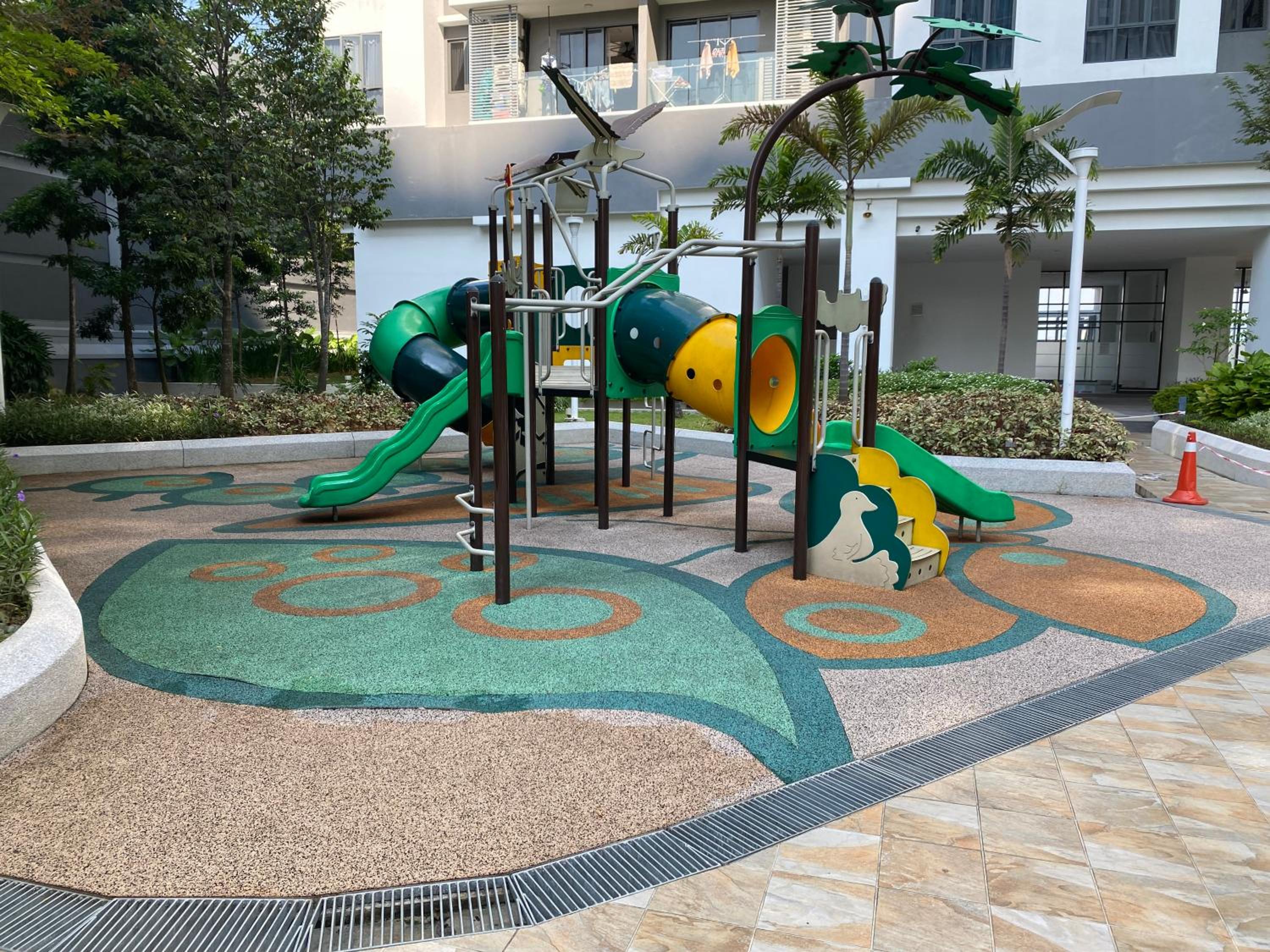 7PAX Kepong DesaPark Publika MontKiara 100Mbps